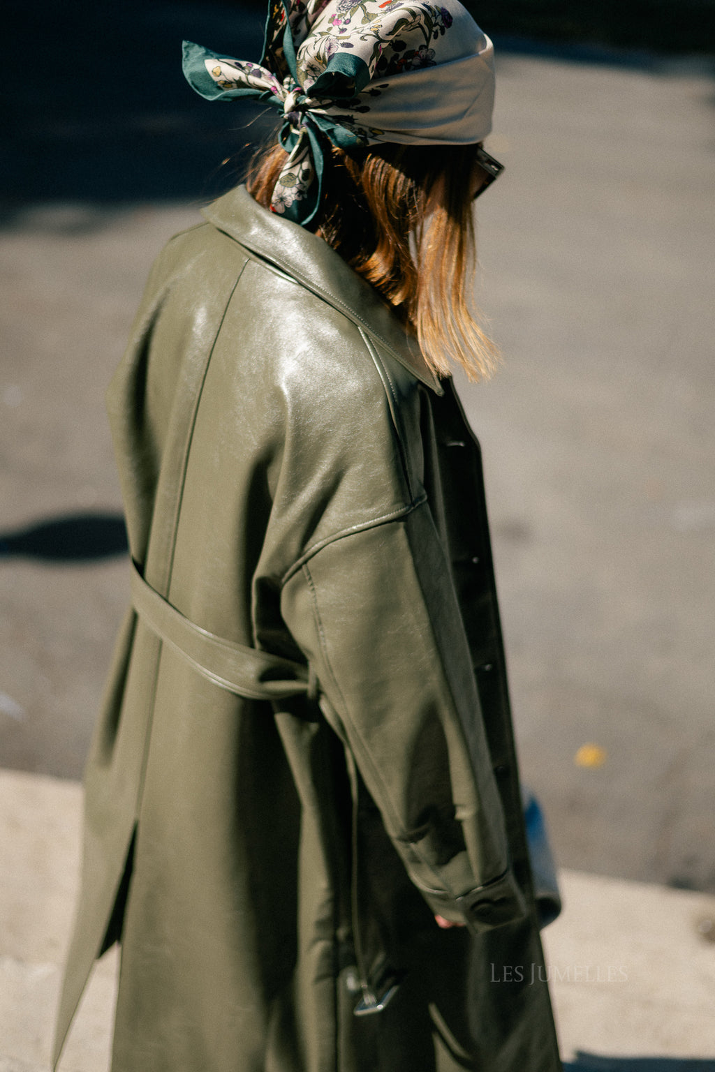 Elea coat grape leaf