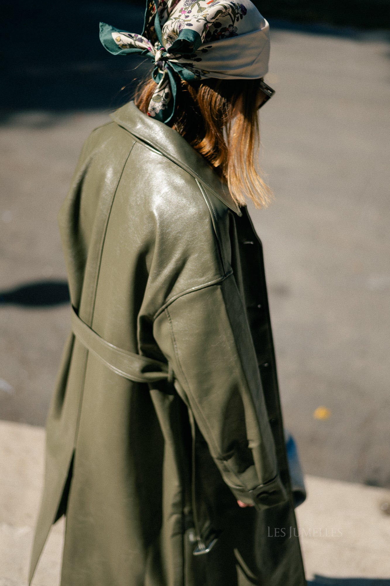 Elea coat grape leaf