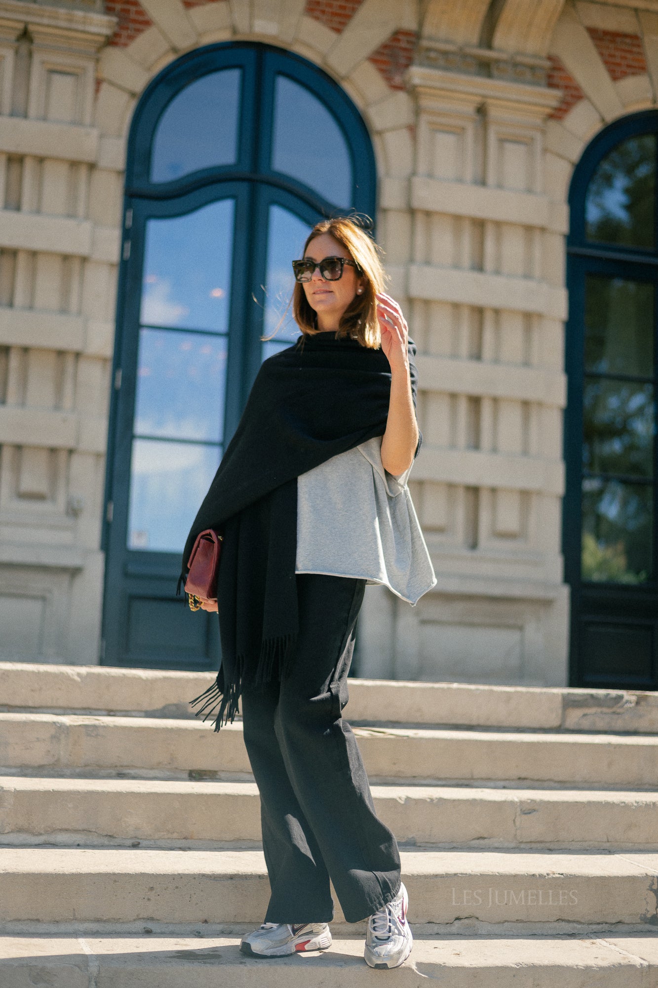 Esma scarf black