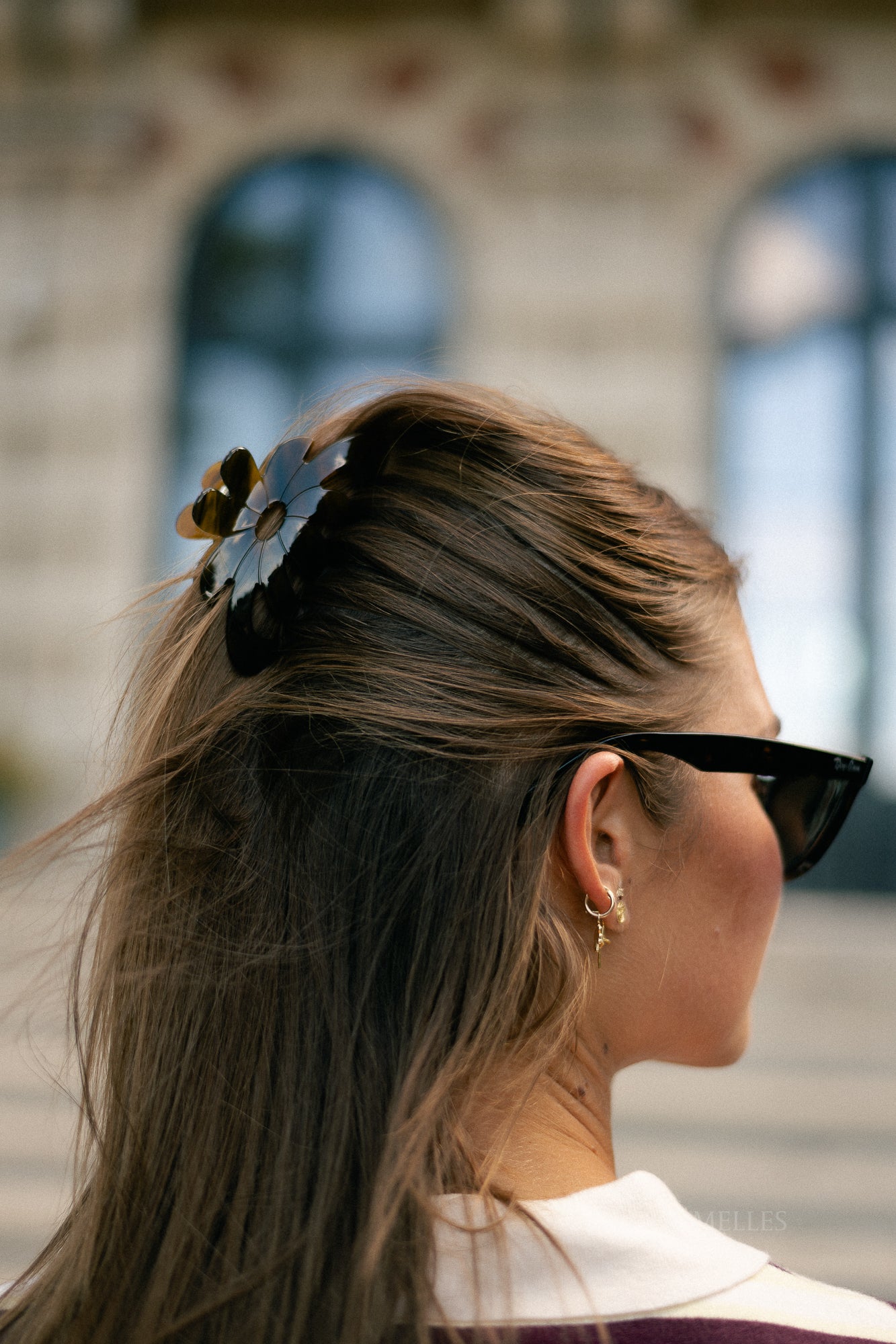 Marbie magnolia hair claw hot fudge brown