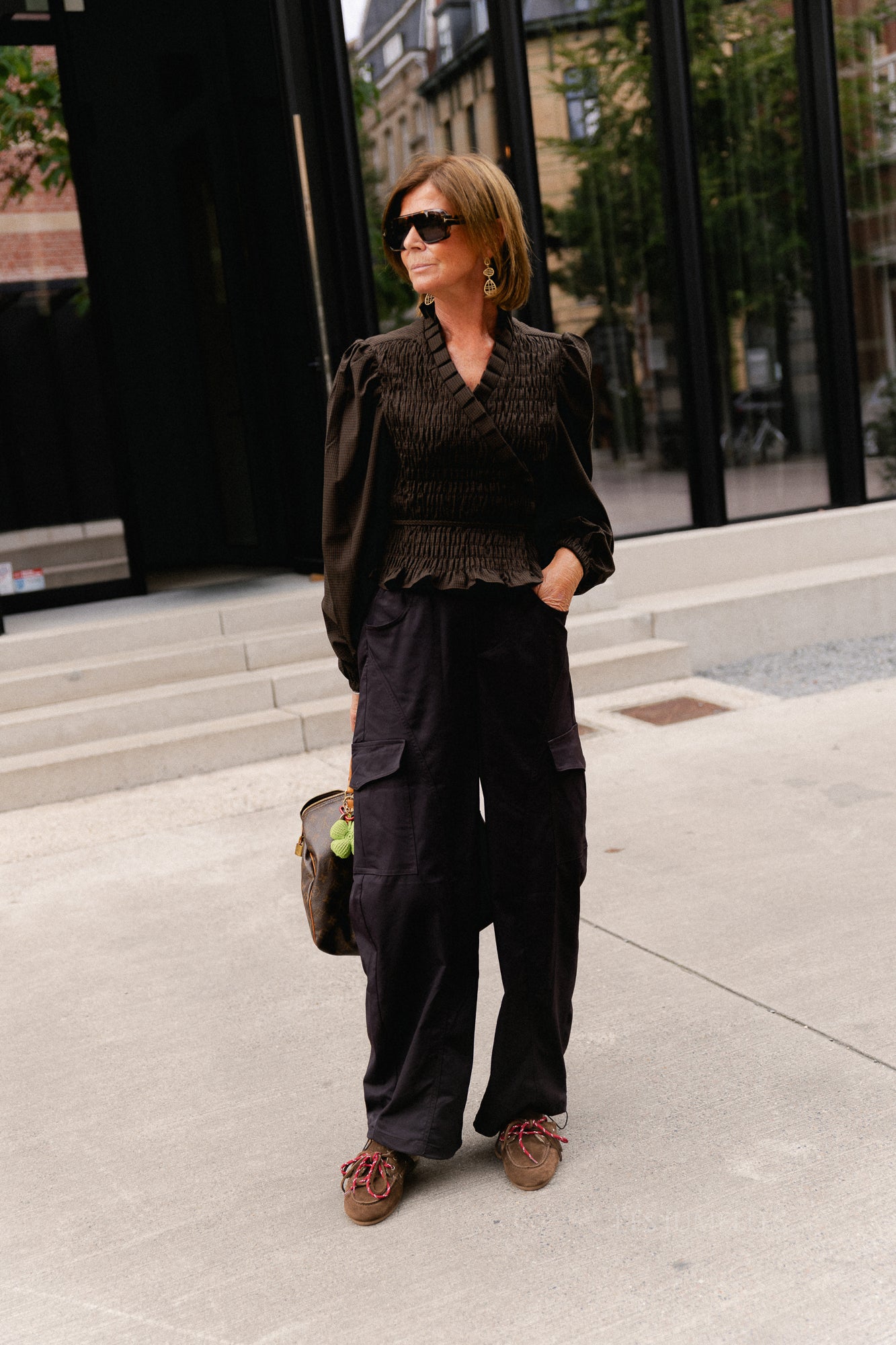 Alyna cargo pants aubergine