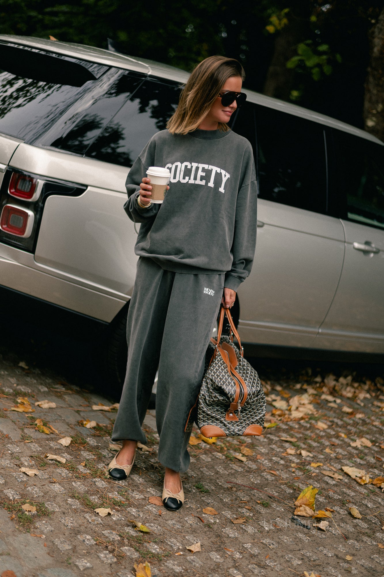 TNS logo collection jogging washed grey