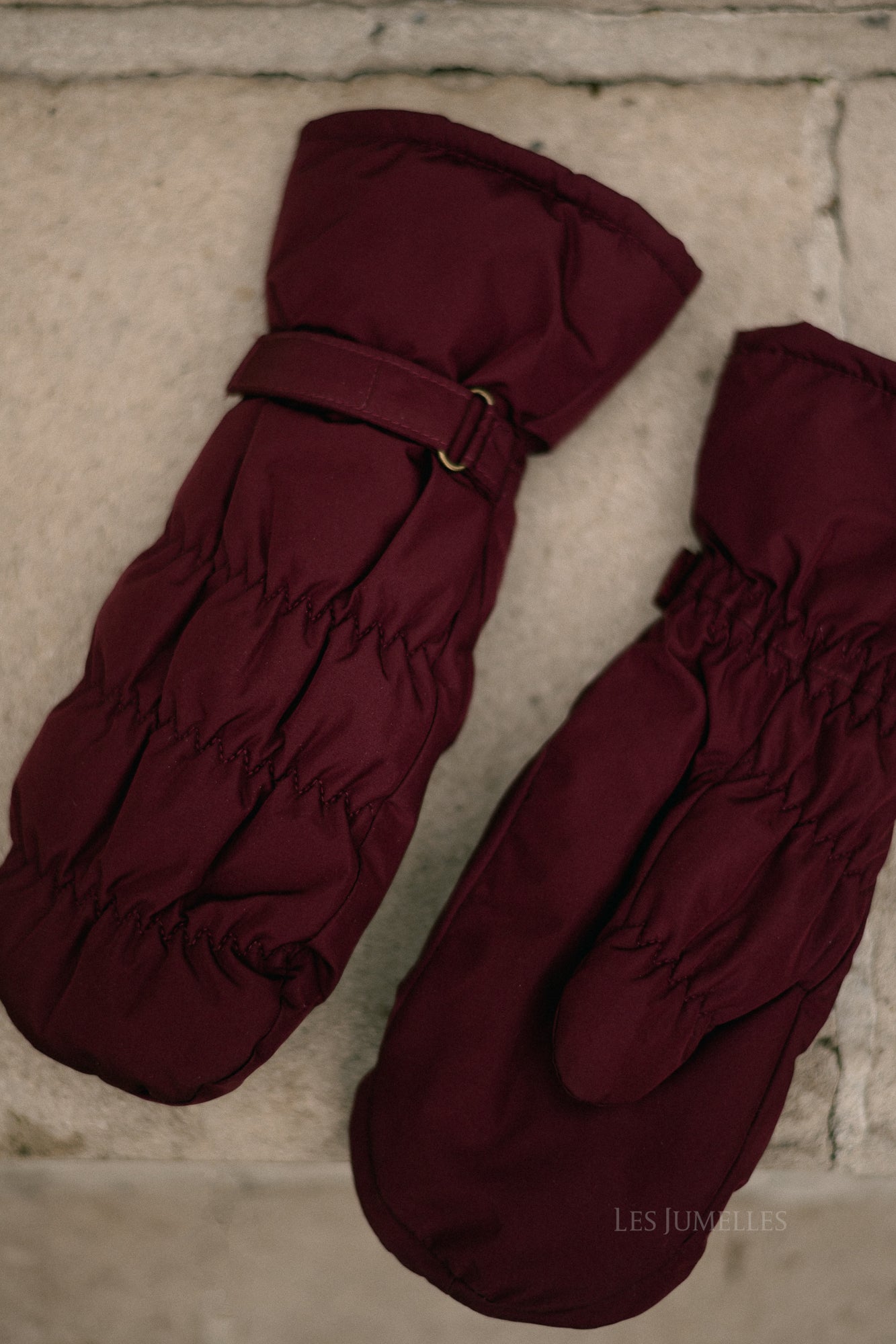 Padded Nylona mitten burgundy