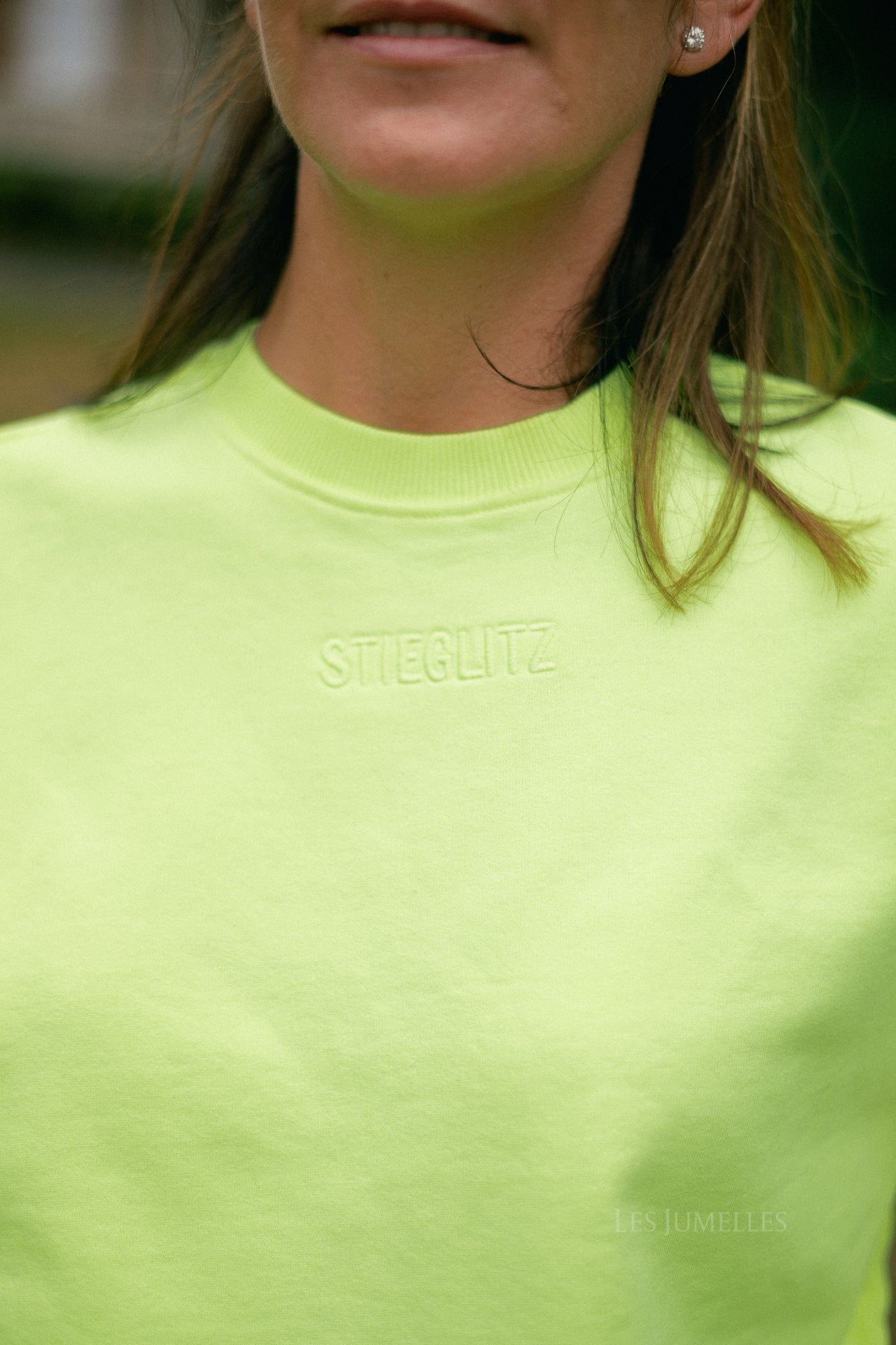 Basic worn out sweater yellow