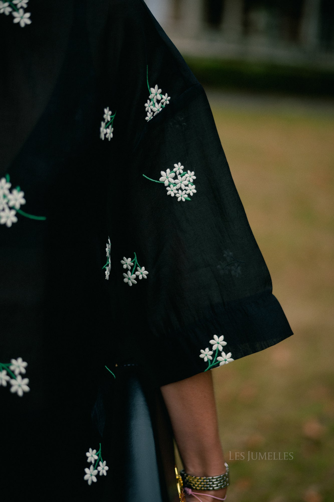 Catherine top black & white embroidery
