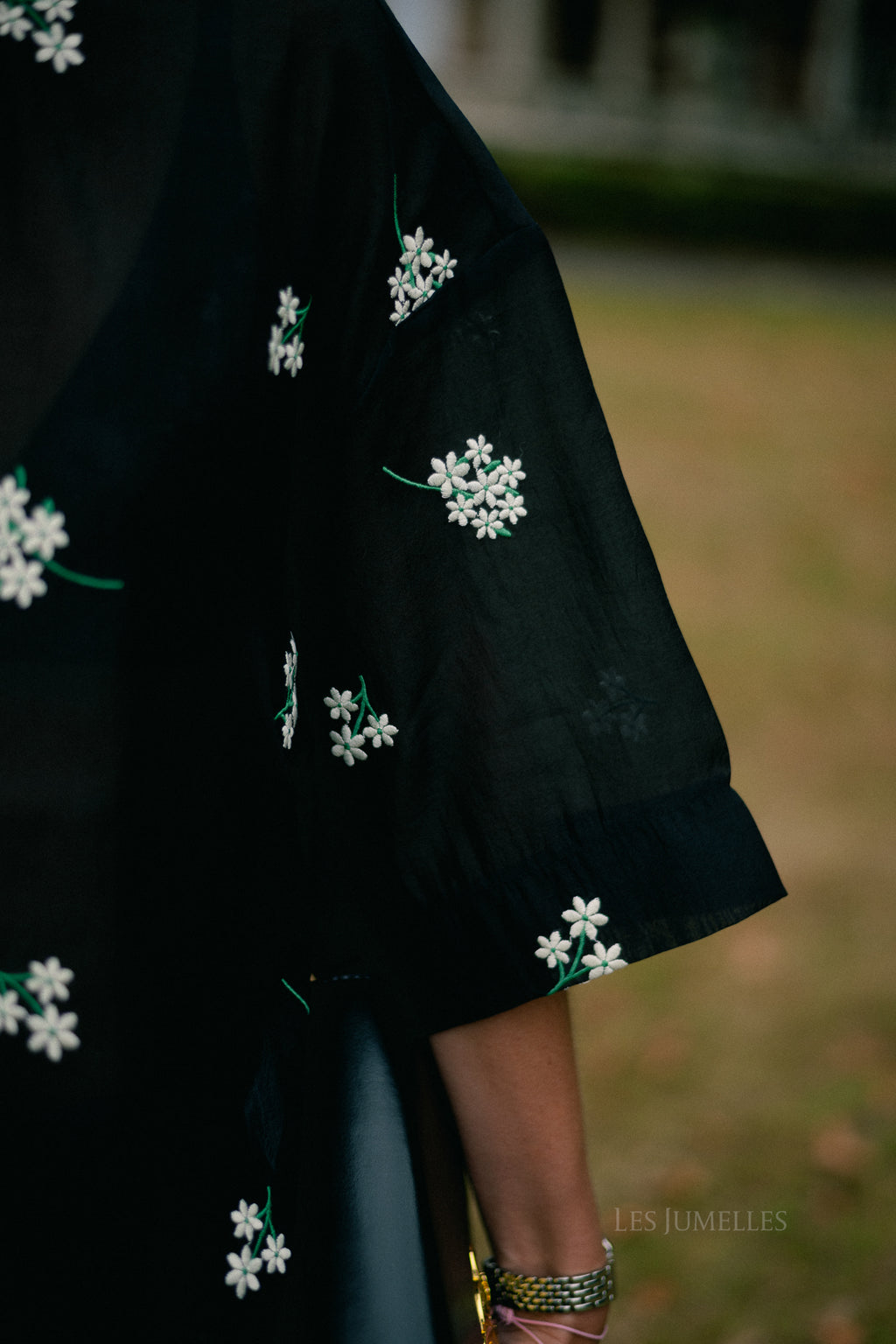 Catherine top black & white embroidery