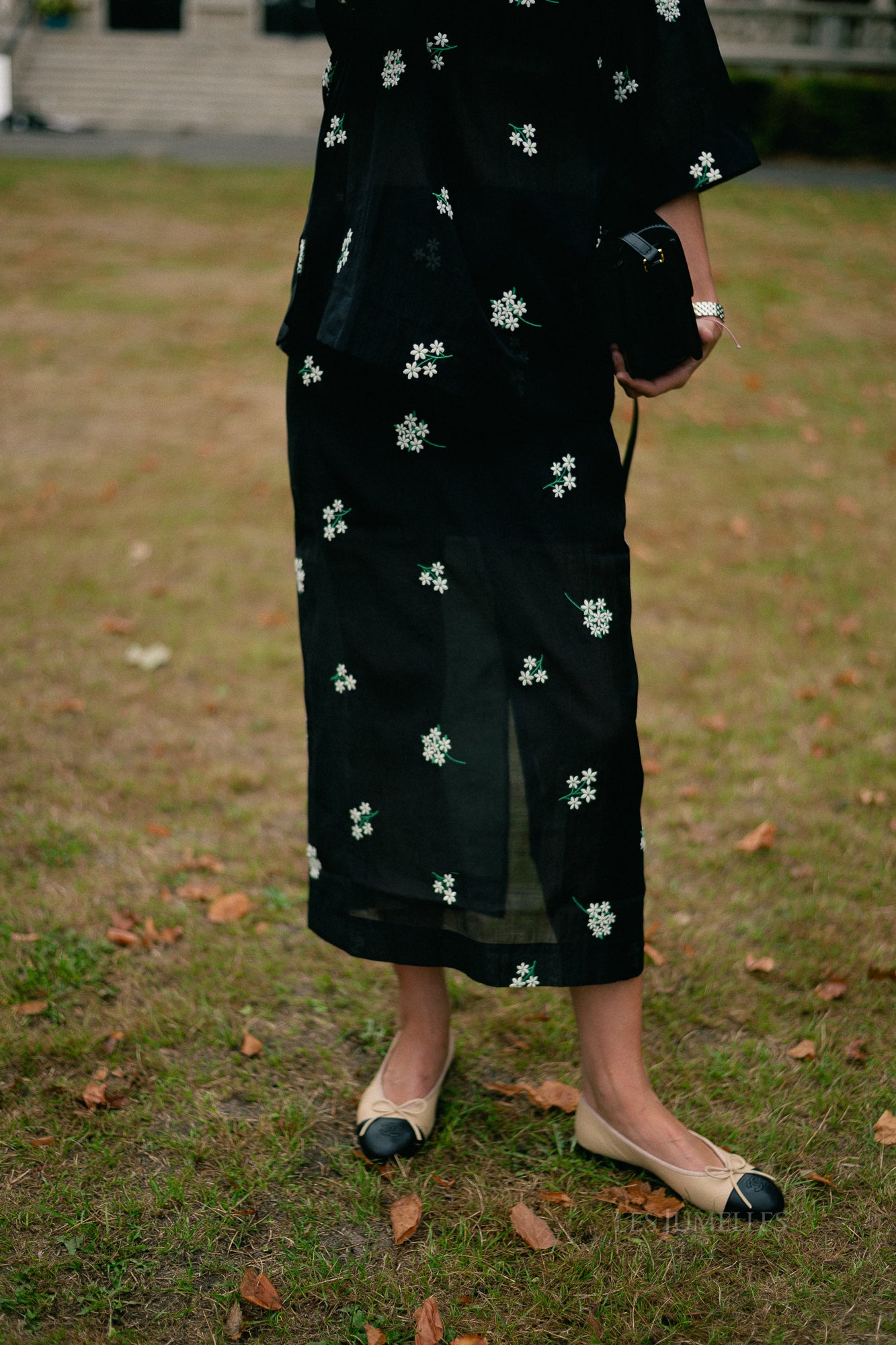 Angely skirt black & white embroidery