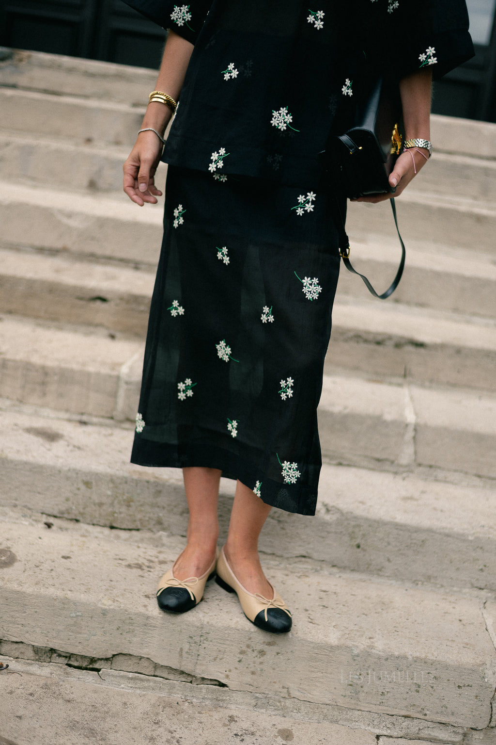 Angely skirt black & white embroidery