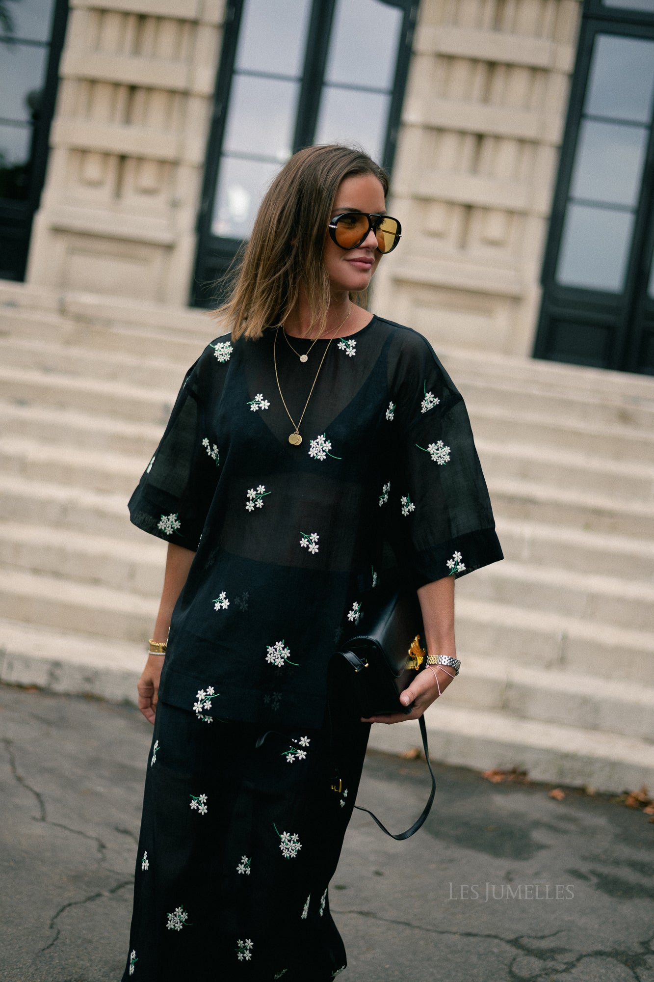Catherine top black & white embroidery