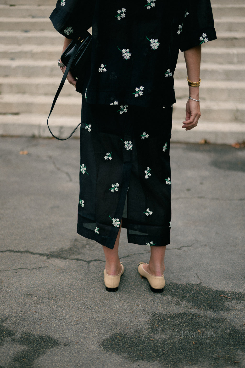 Angely skirt black & white embroidery