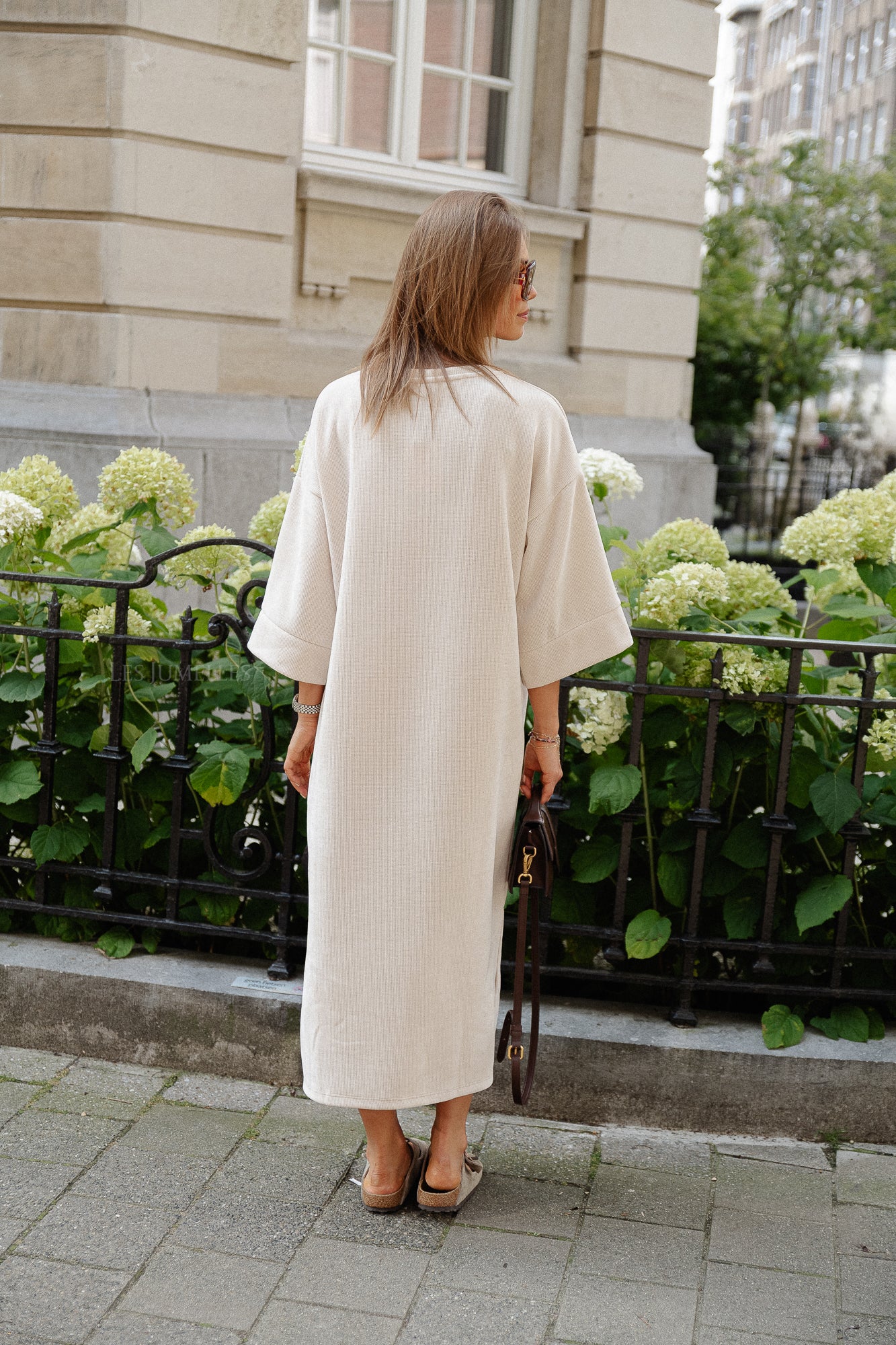 Robe longue en velours Vida beige