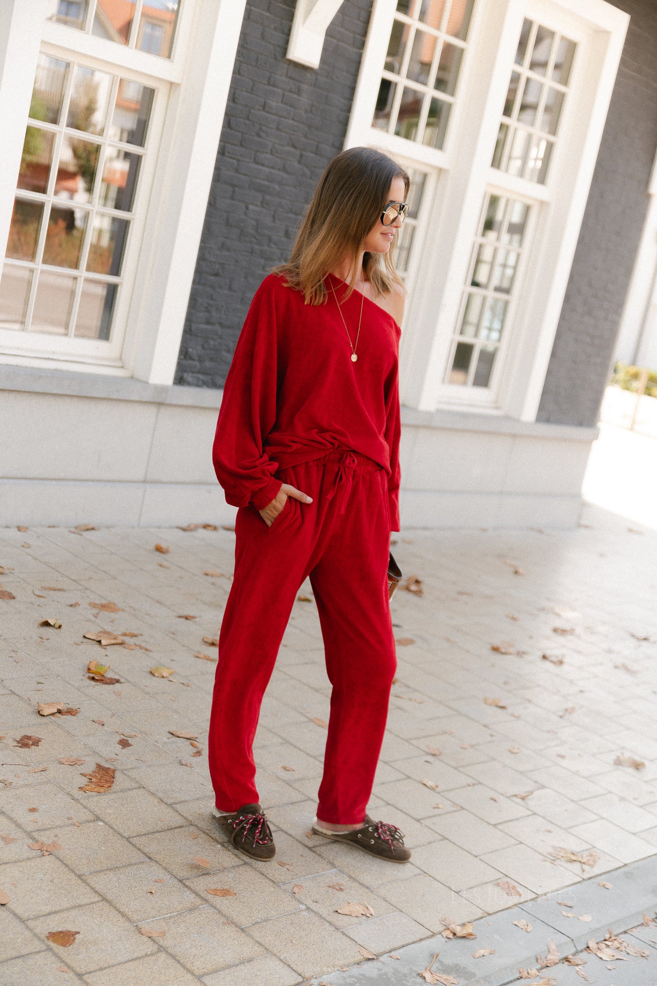 Gisele terry sweatpants red