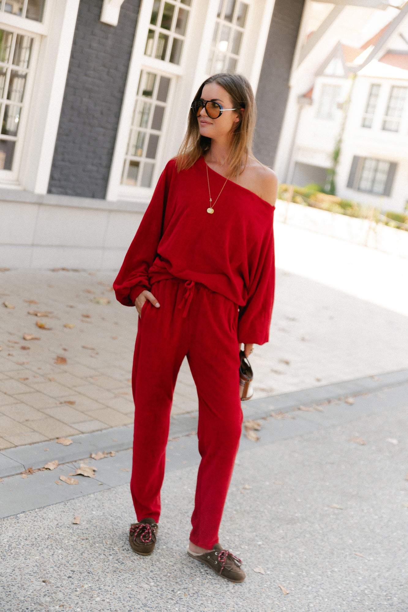 Gisele terry sweatpants red