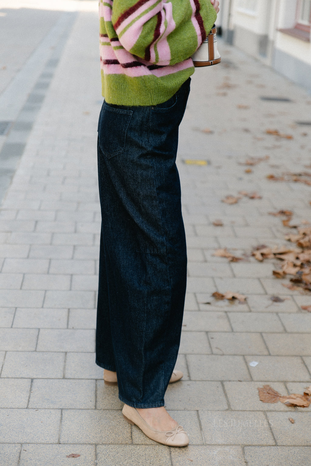 OBJMoji Elsa MW super barrel jeans NOOS dark midnight denim
