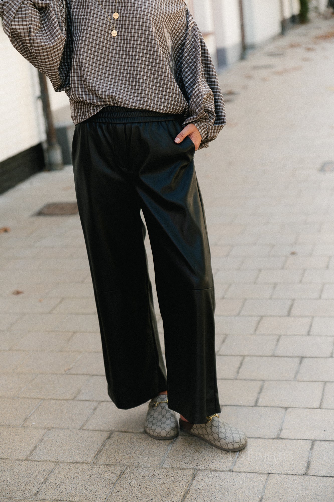 Joy pants black