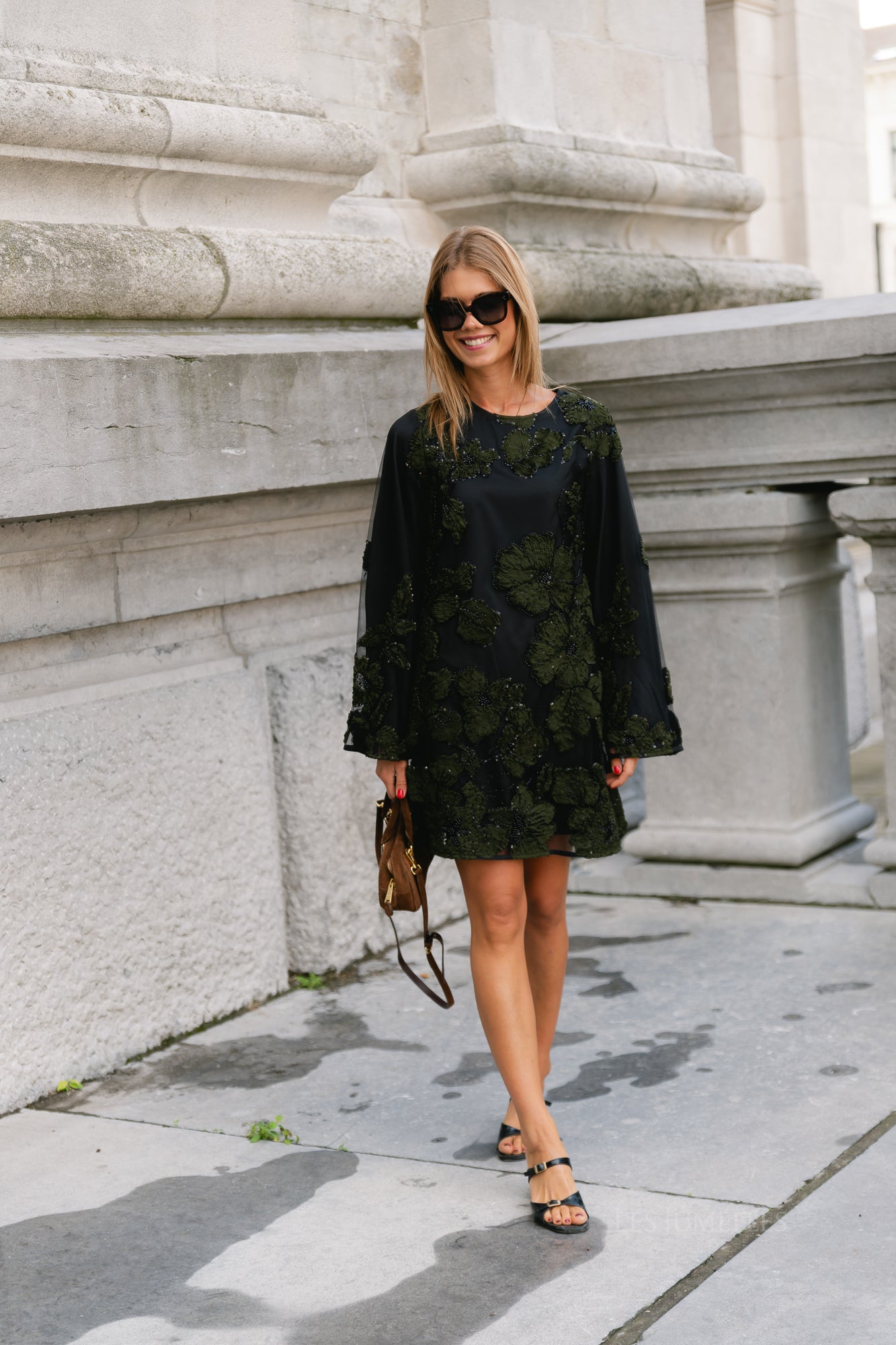 YASFlouing LS dress show black