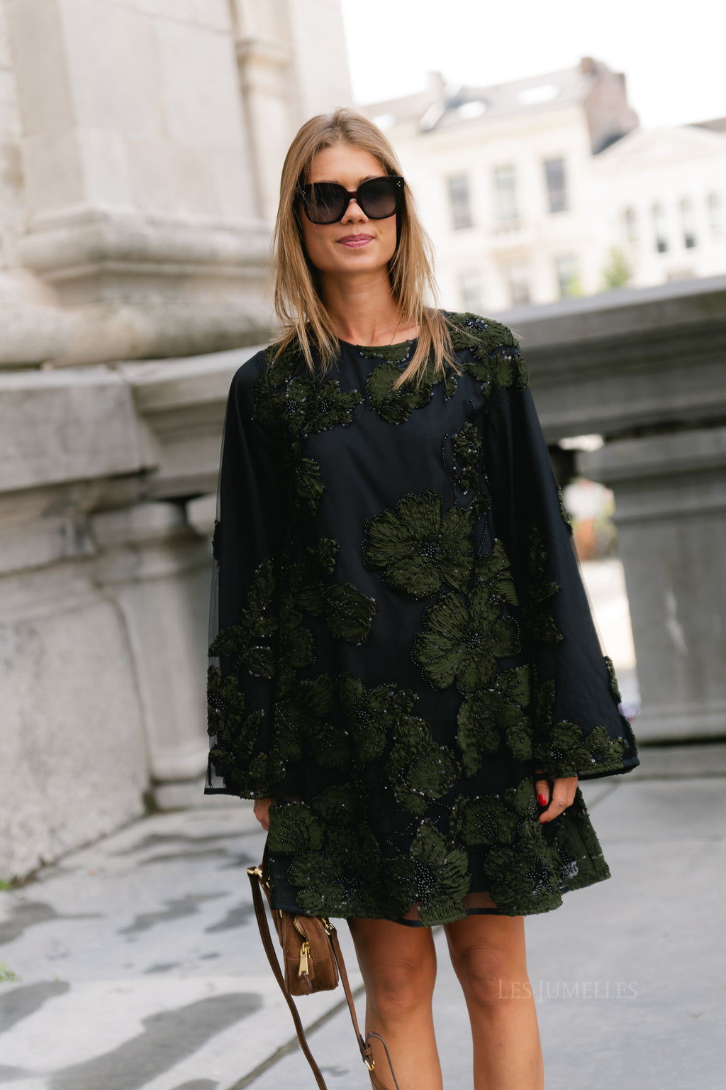 YASFlouing LS dress show black