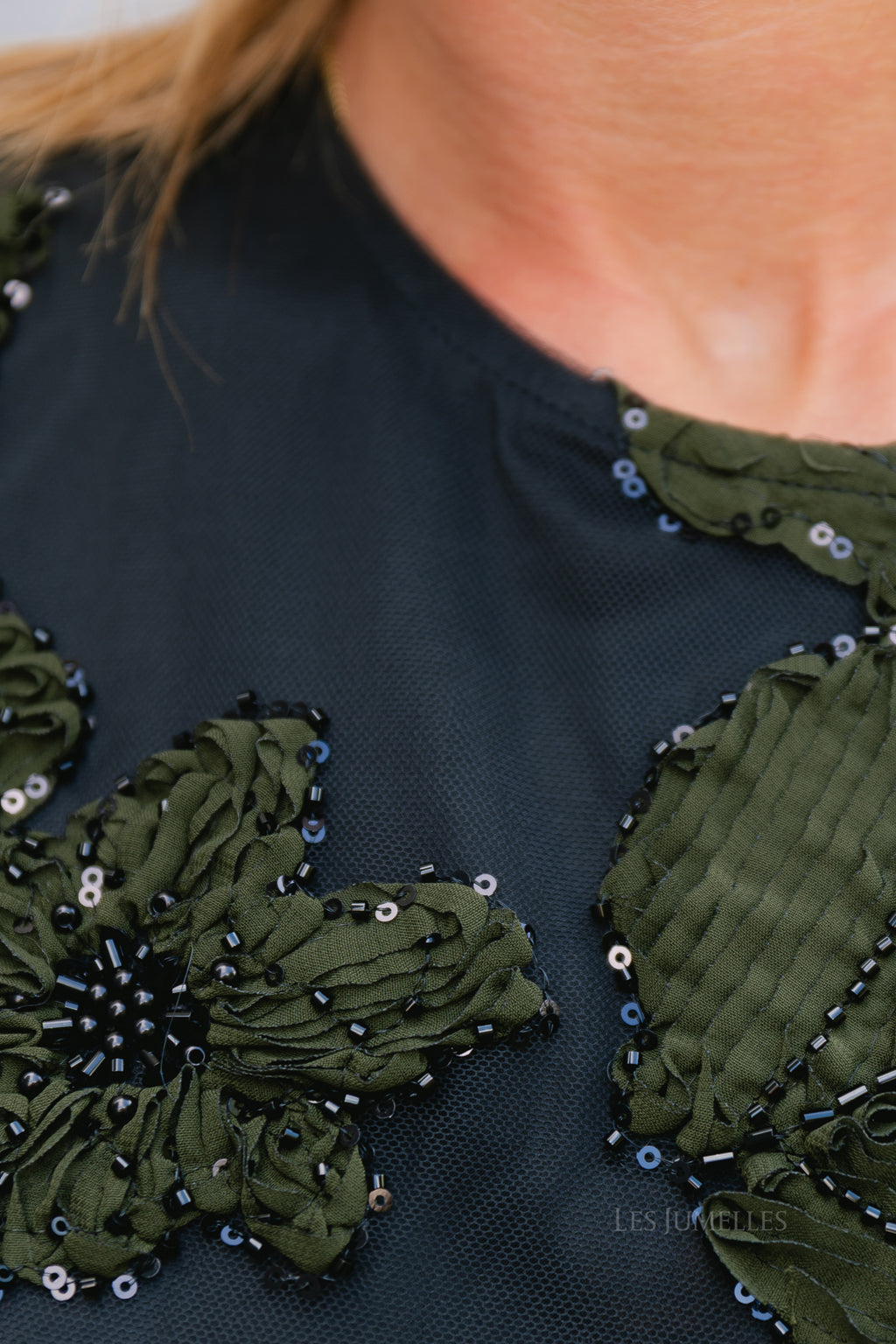 YASFlouing LS dress show black