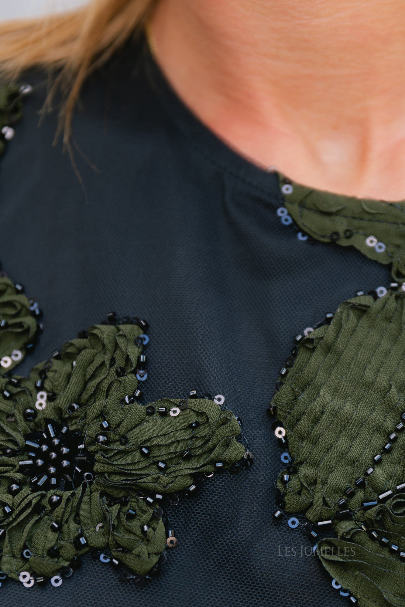 YASFlouing LS dress show black