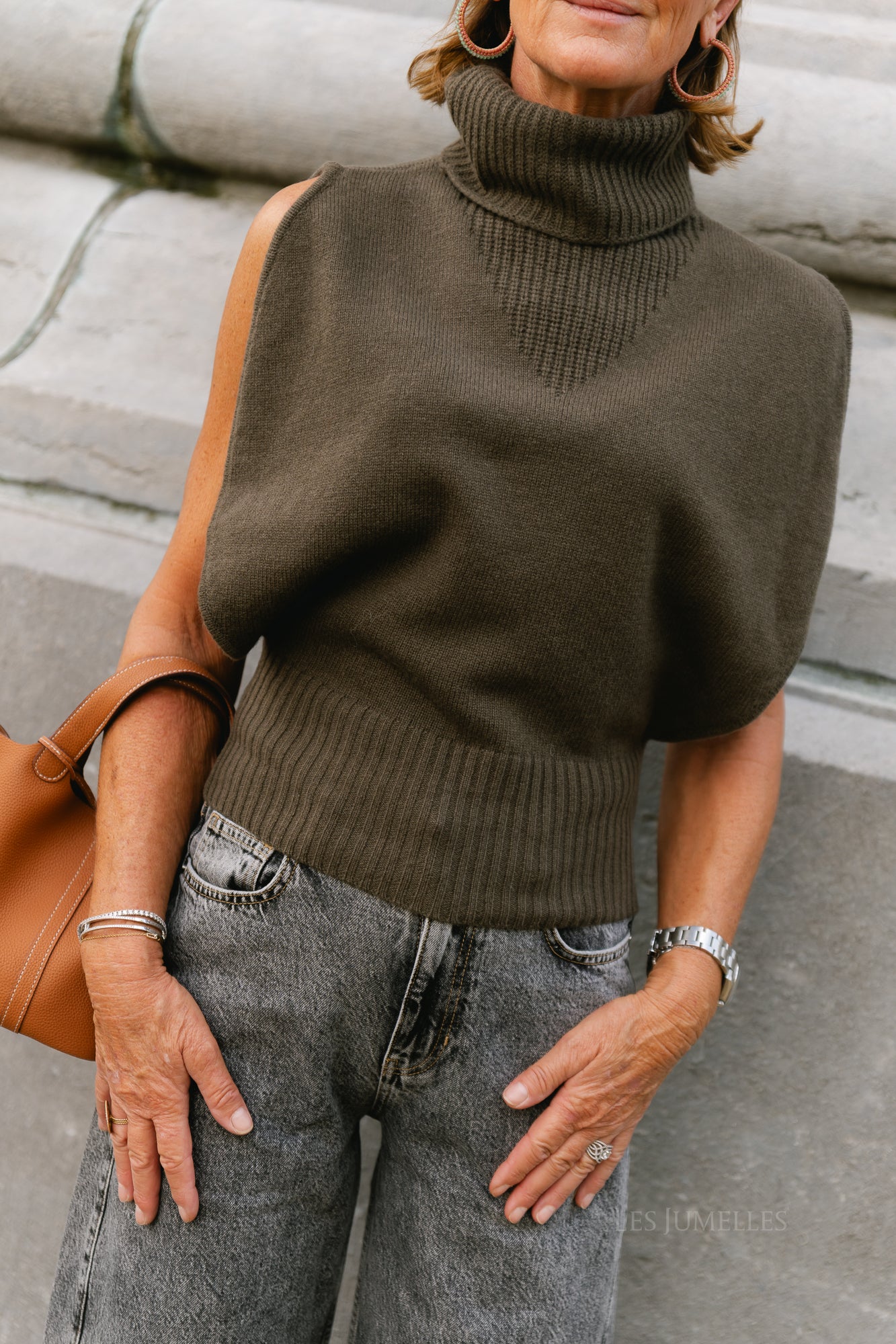 ROUCleo roll neck knit vest canteen
