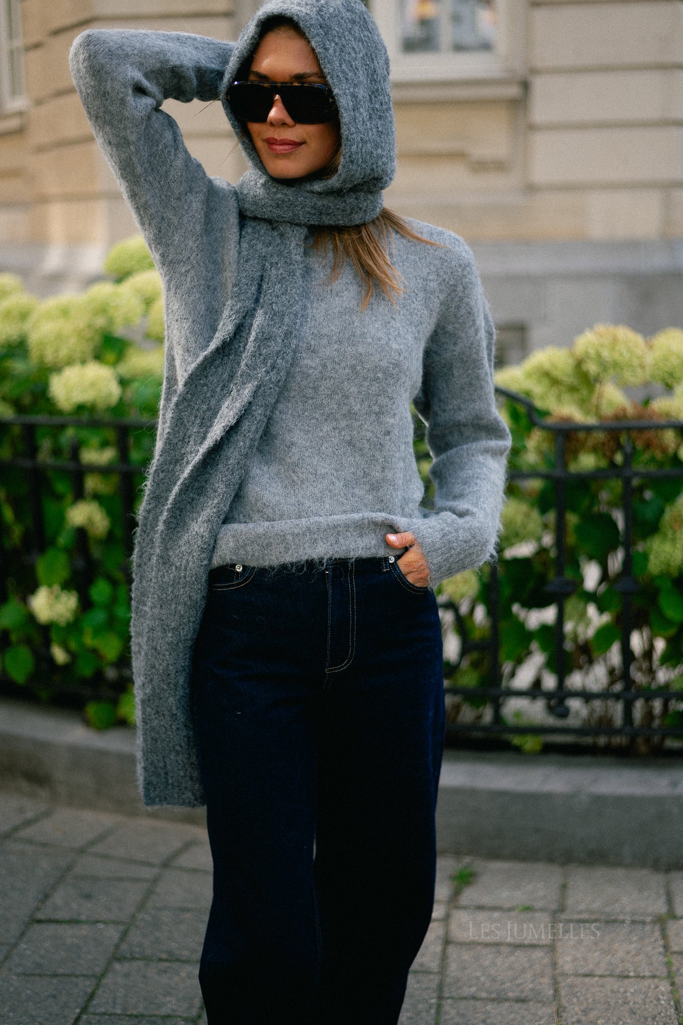 VIBennu funnelneck LS knit top medium gray melange