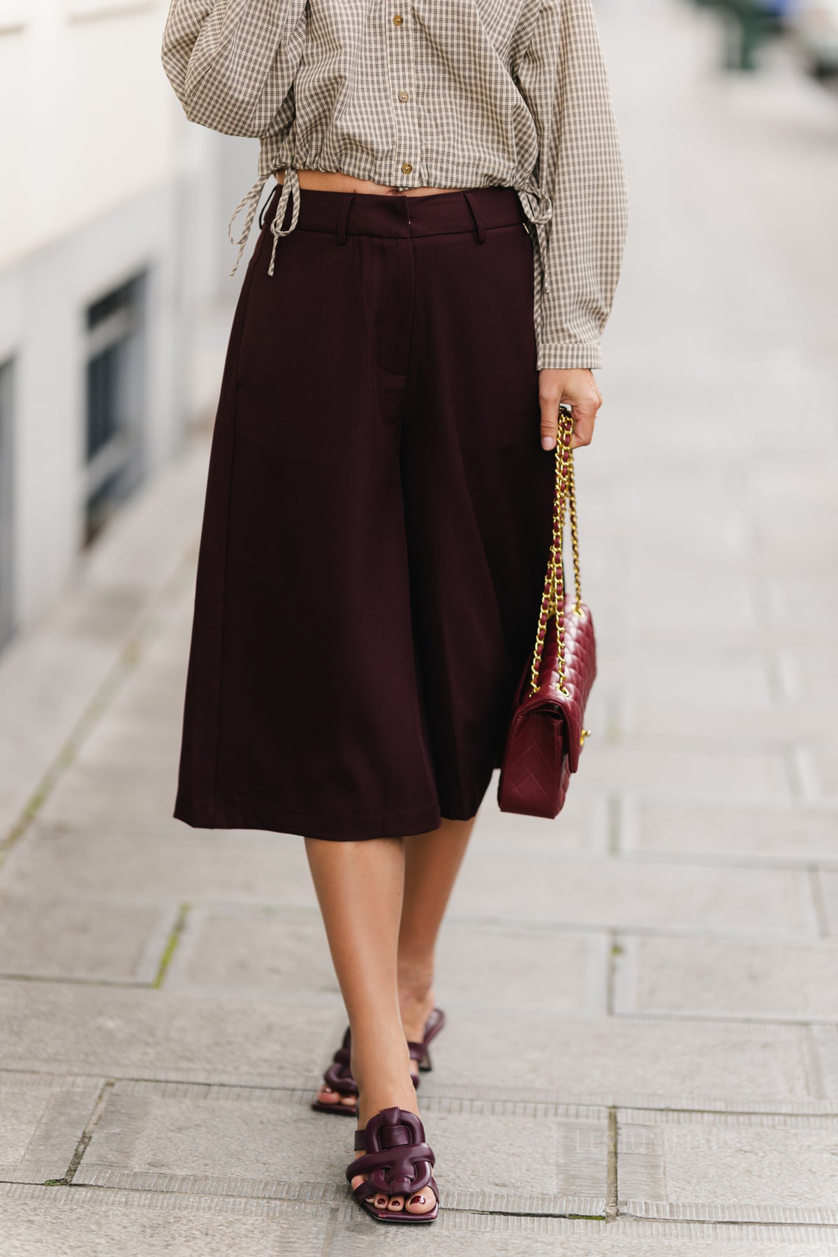 Nora jorts plum