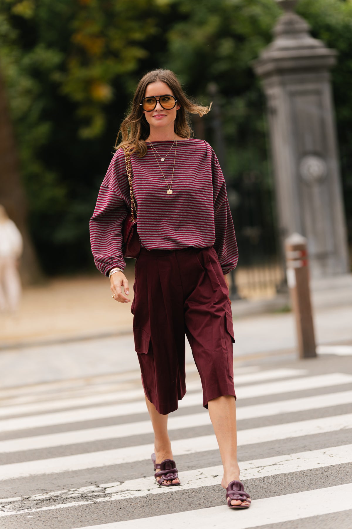 Callie cargo jorts burgundy