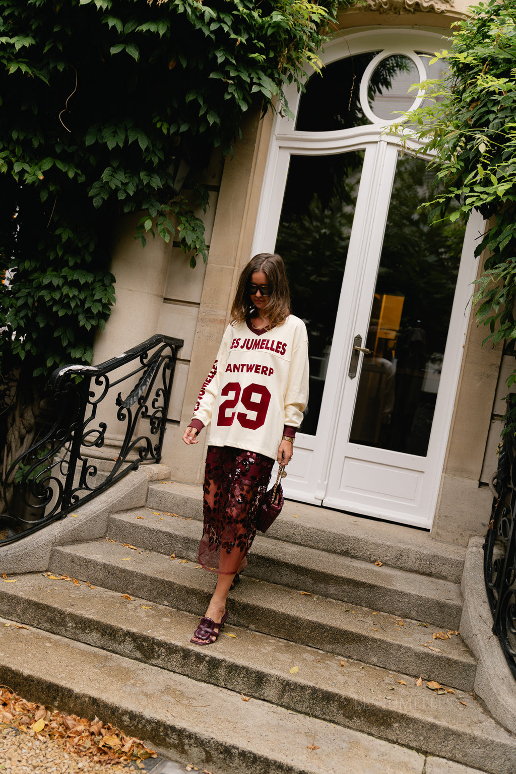 Les Jumelles varsity sweatshirt butter yellow/burgundy