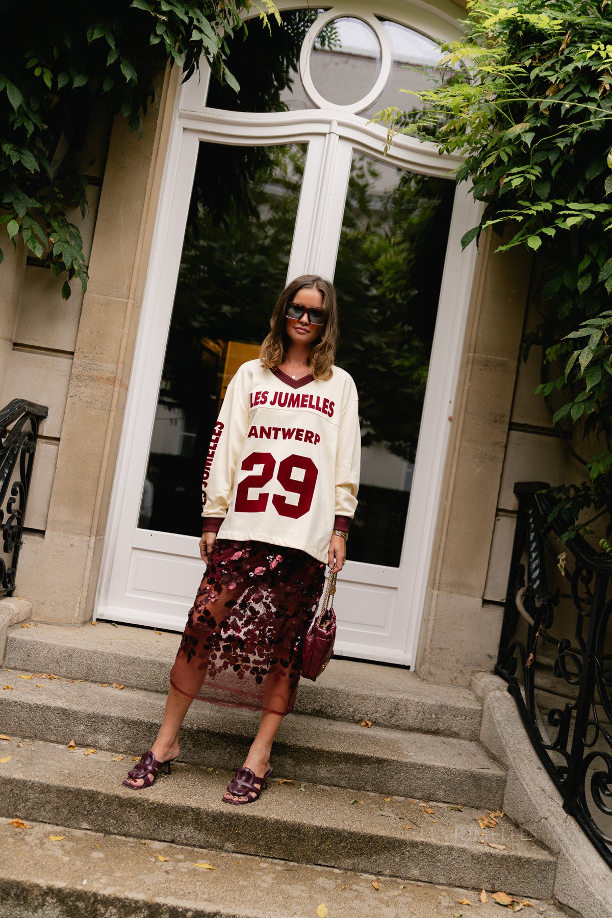 Les Jumelles varsity sweatshirt butter yellow/burgundy
