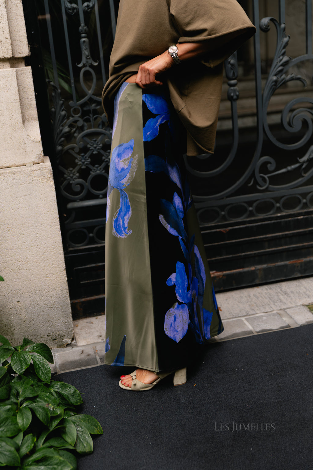 YASPella HW maxi skirt black/ etira prin