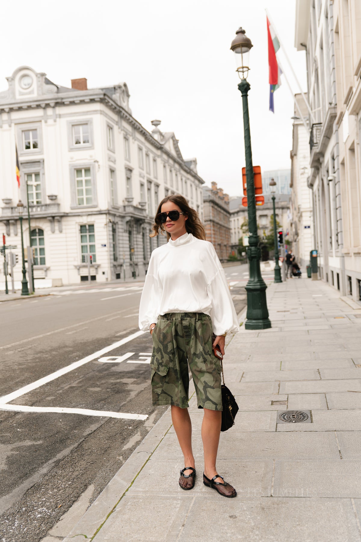 AmberSW satin blouse off white