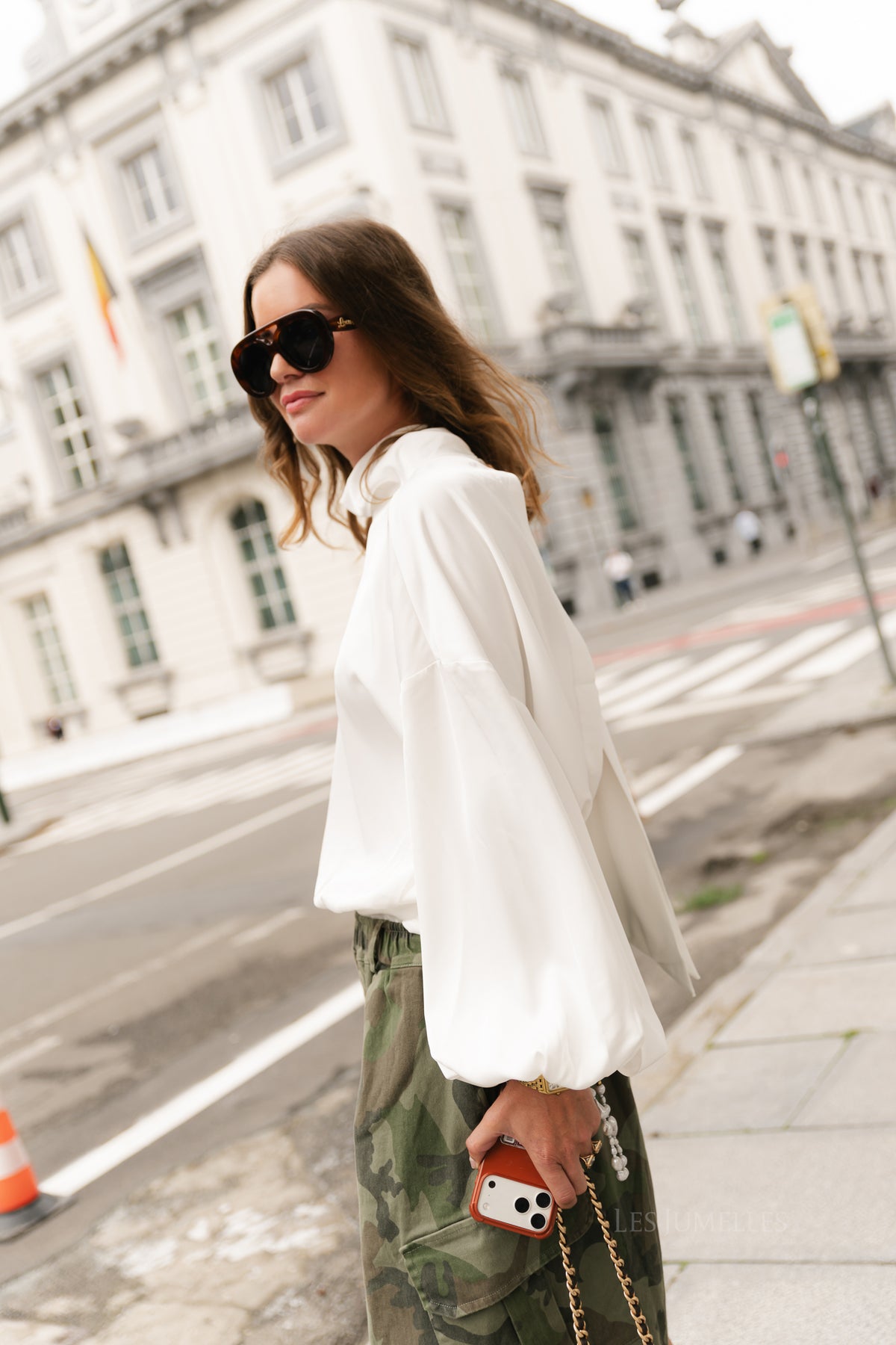 AmberSW satin blouse off white
