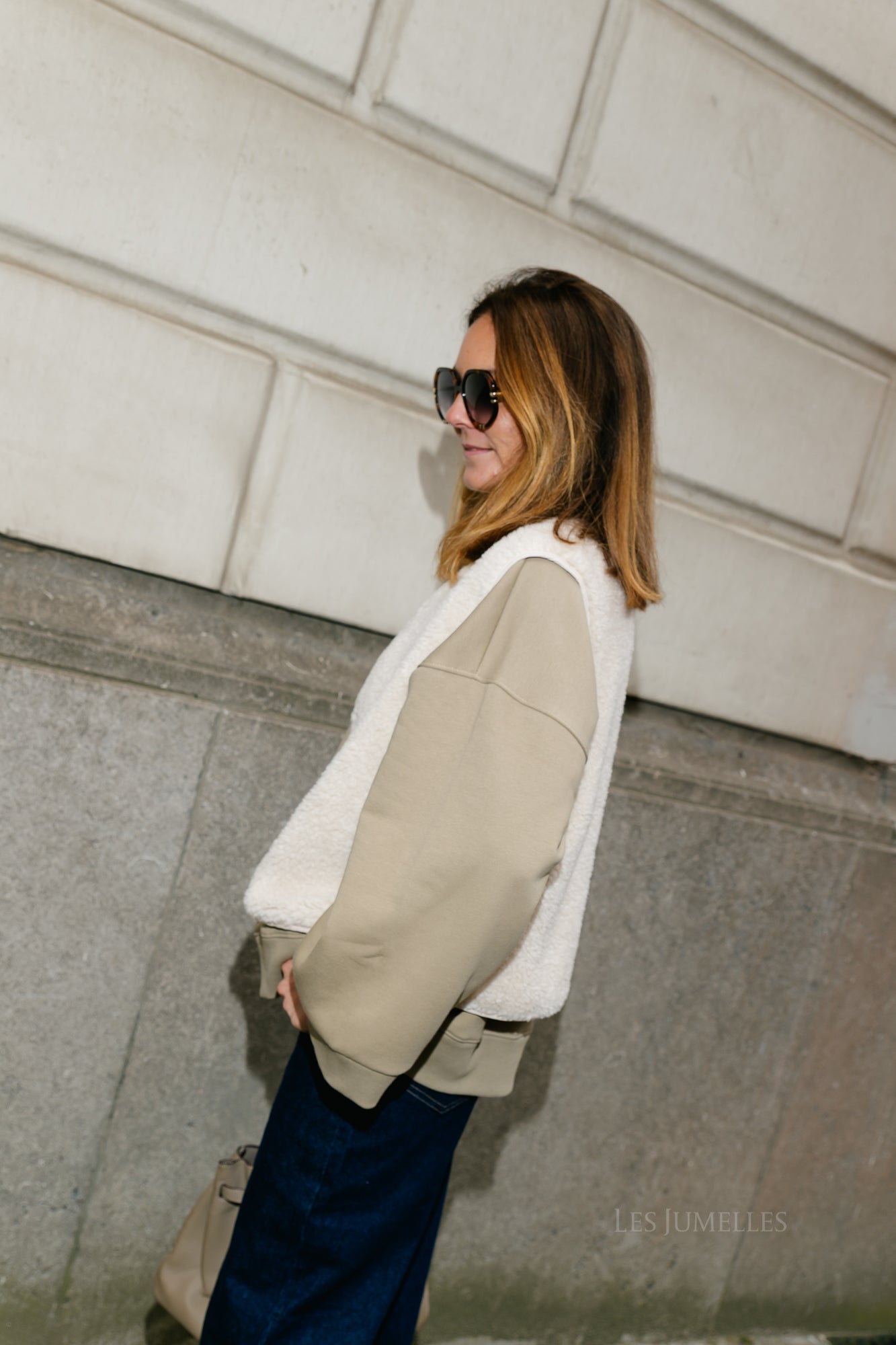 OBJElla new waistcoat sandshell