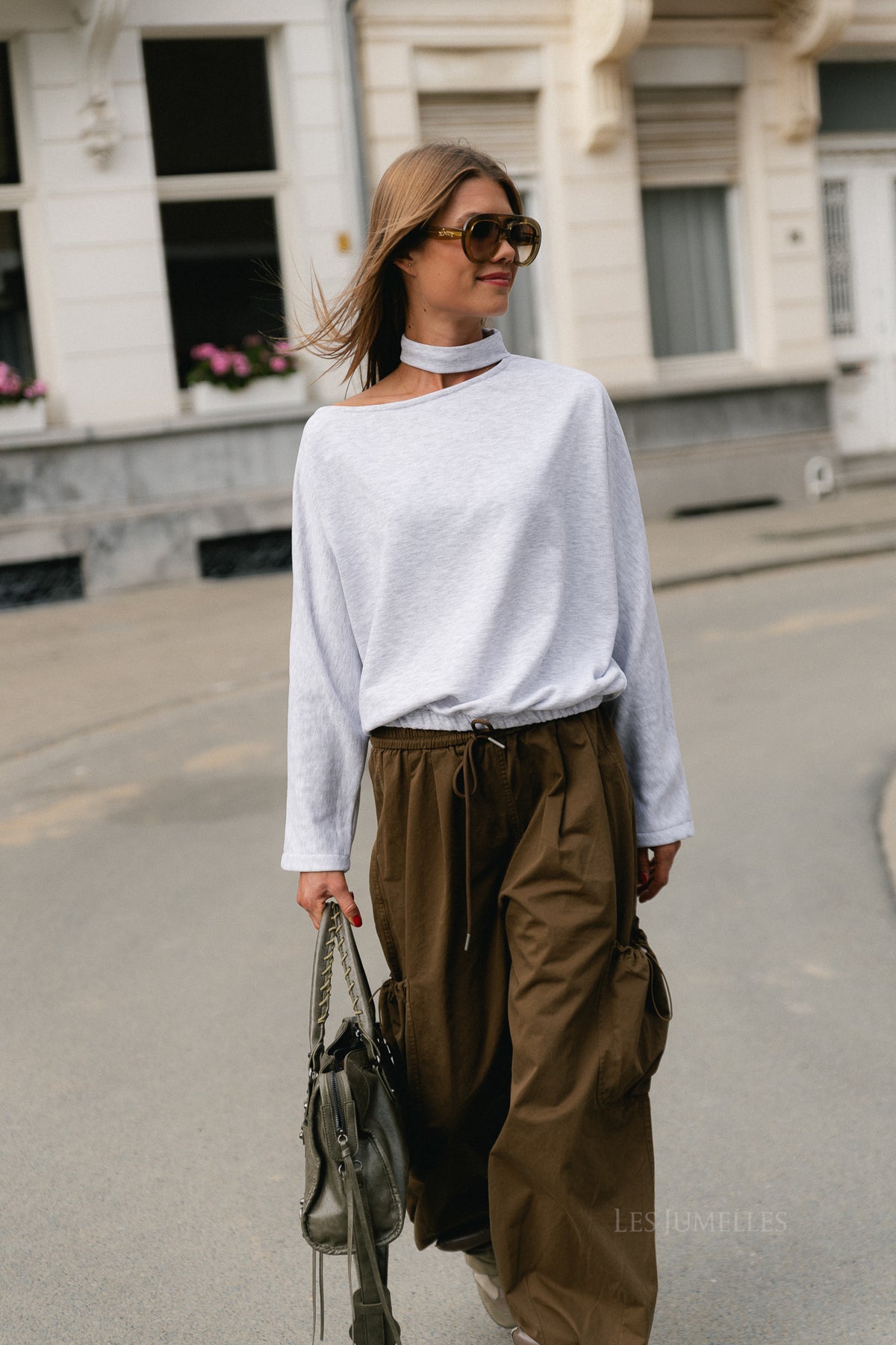 Ava LS open shoulder sweatshirt light grey melange