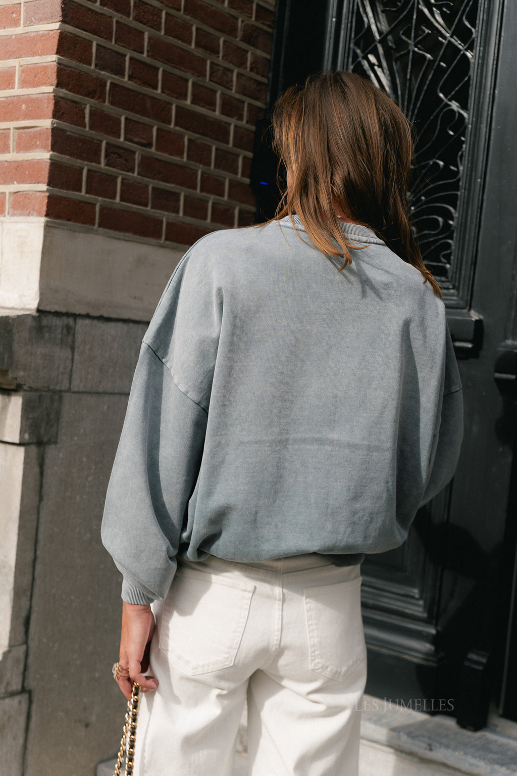 Basic worn-out sweater grey