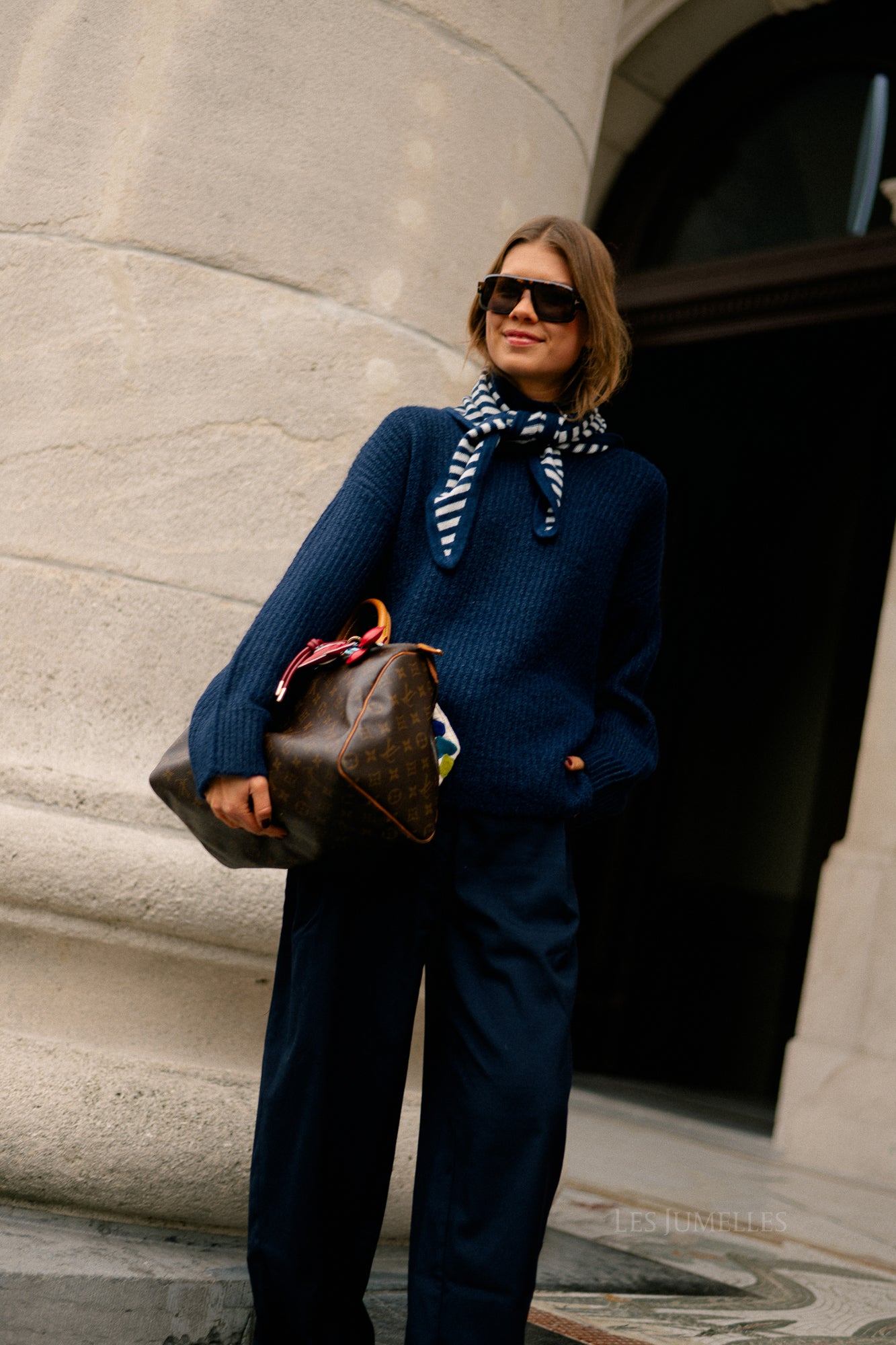 Beth jumper navy