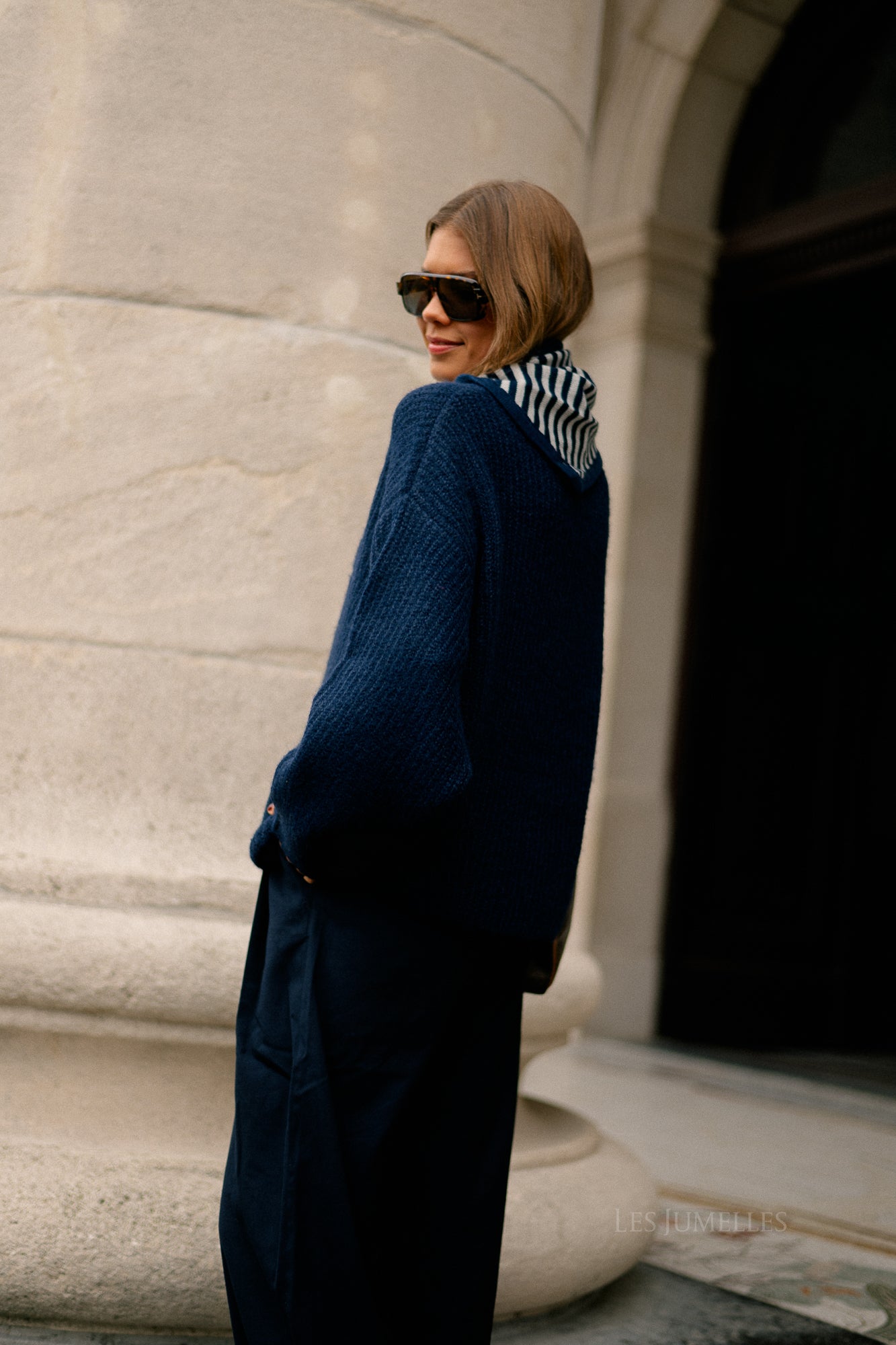 Beth jumper navy