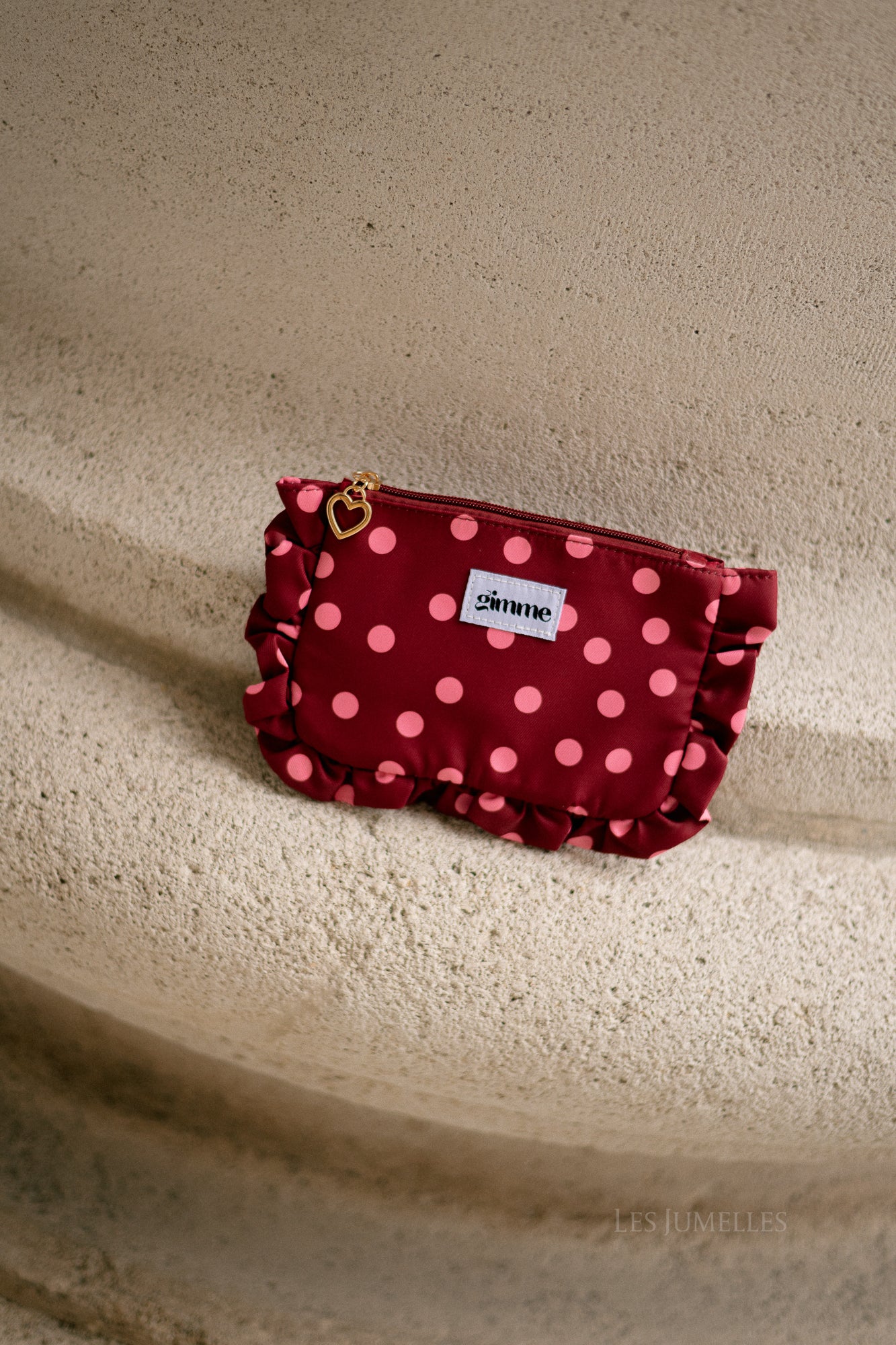 Ruffled make-up bag burgundy/pink polkadots