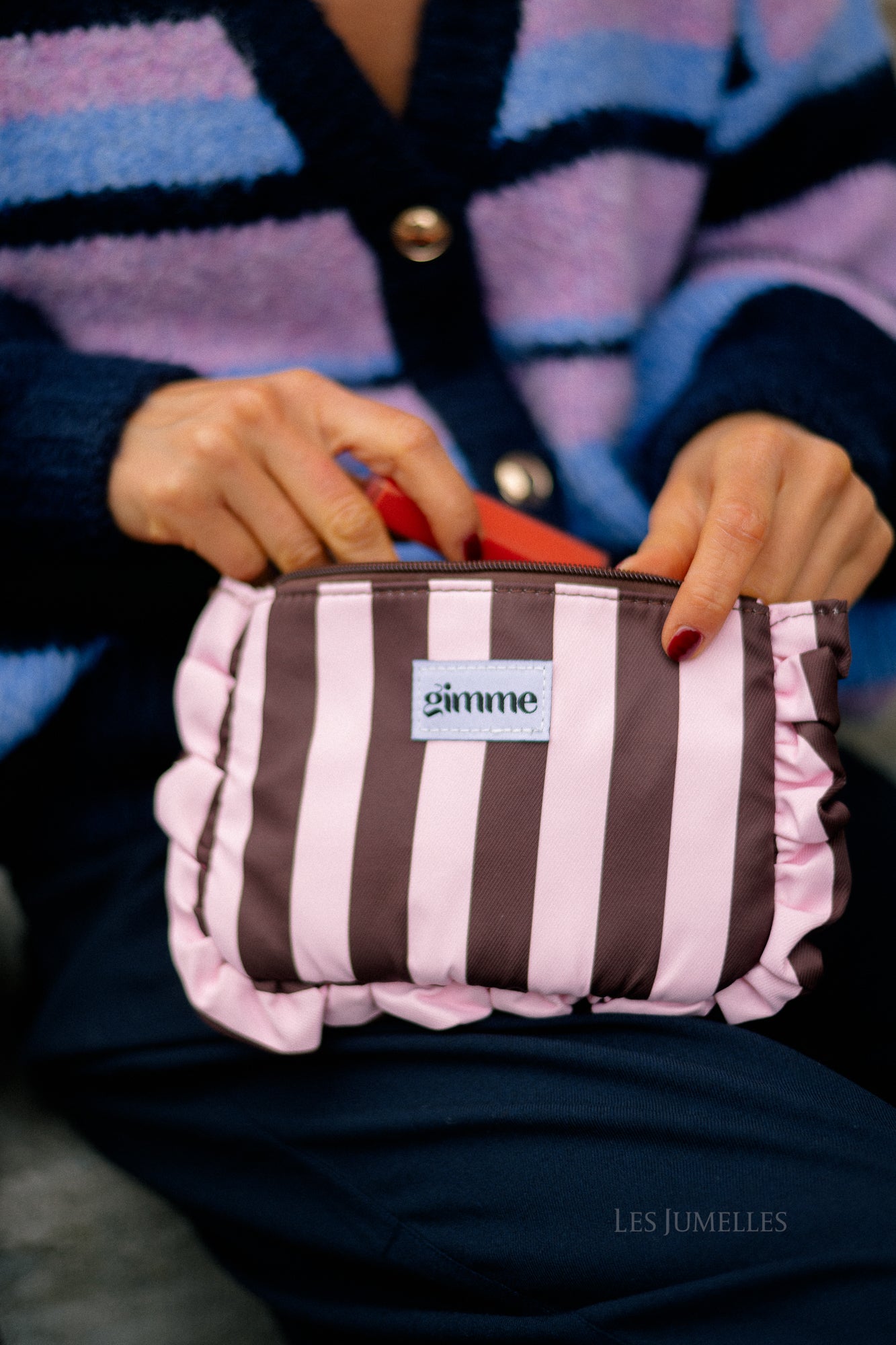 Ruffled make-up bag brown/pink stripes