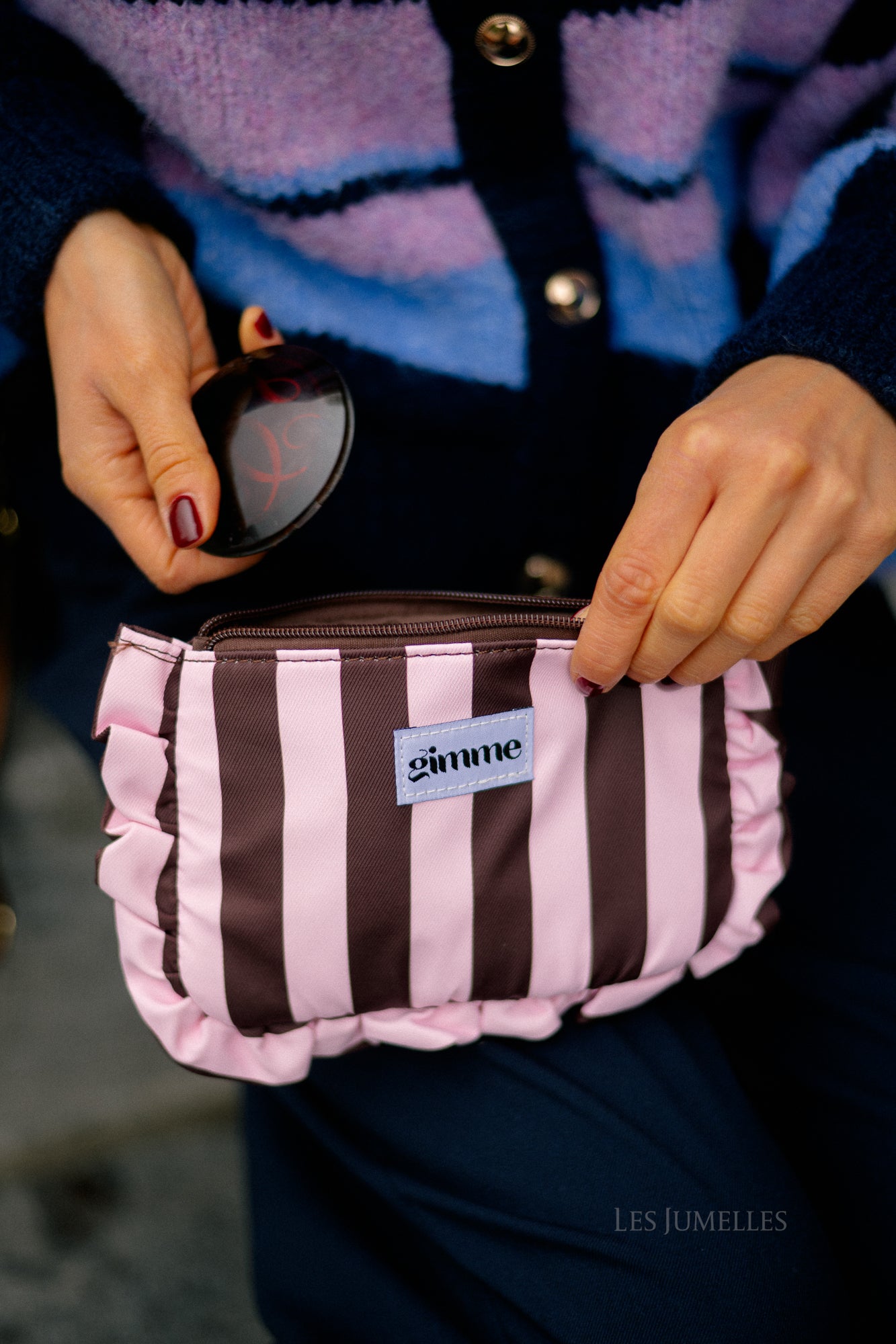Ruffled make-up bag brown/pink stripes