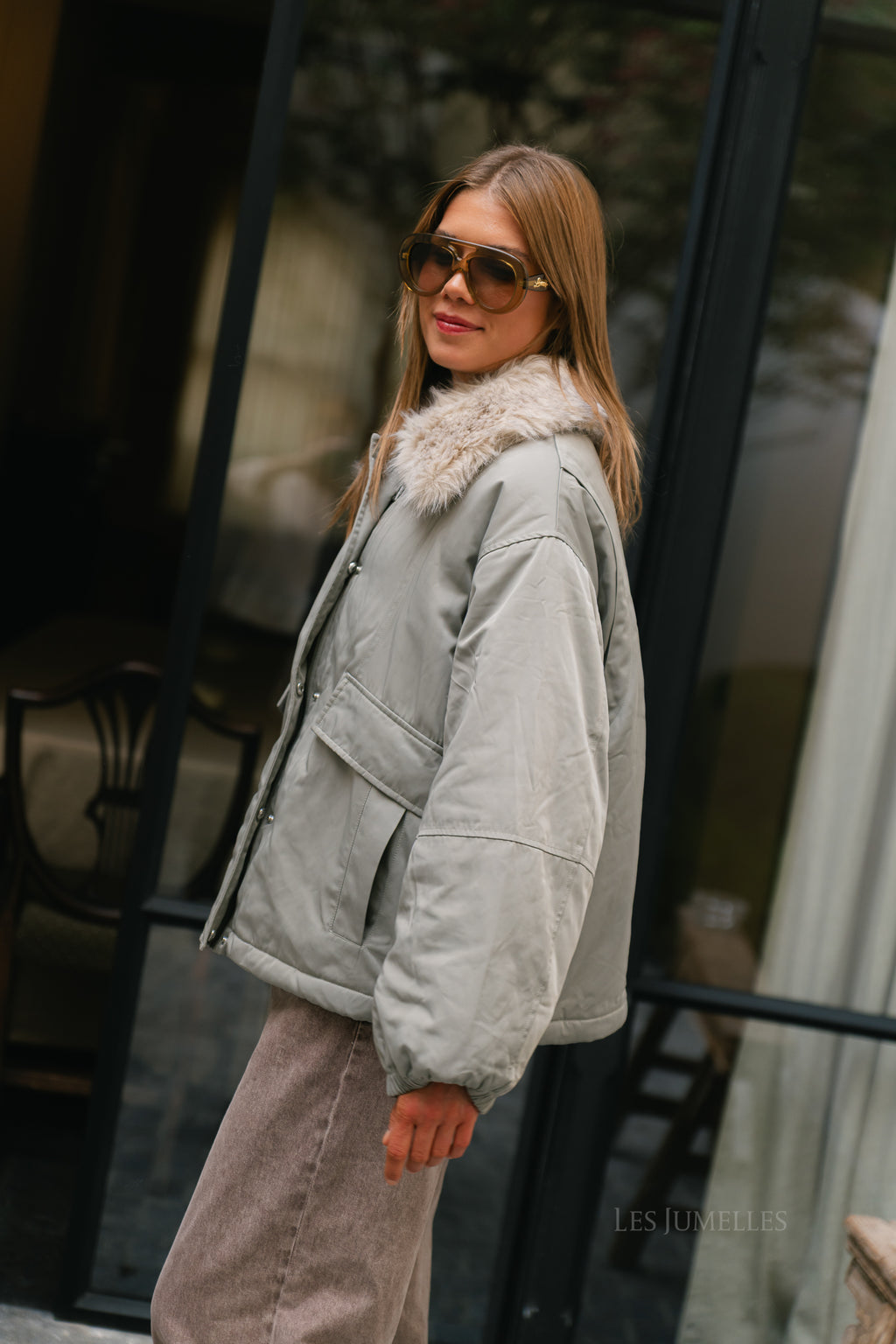 Doriana jacket shadow