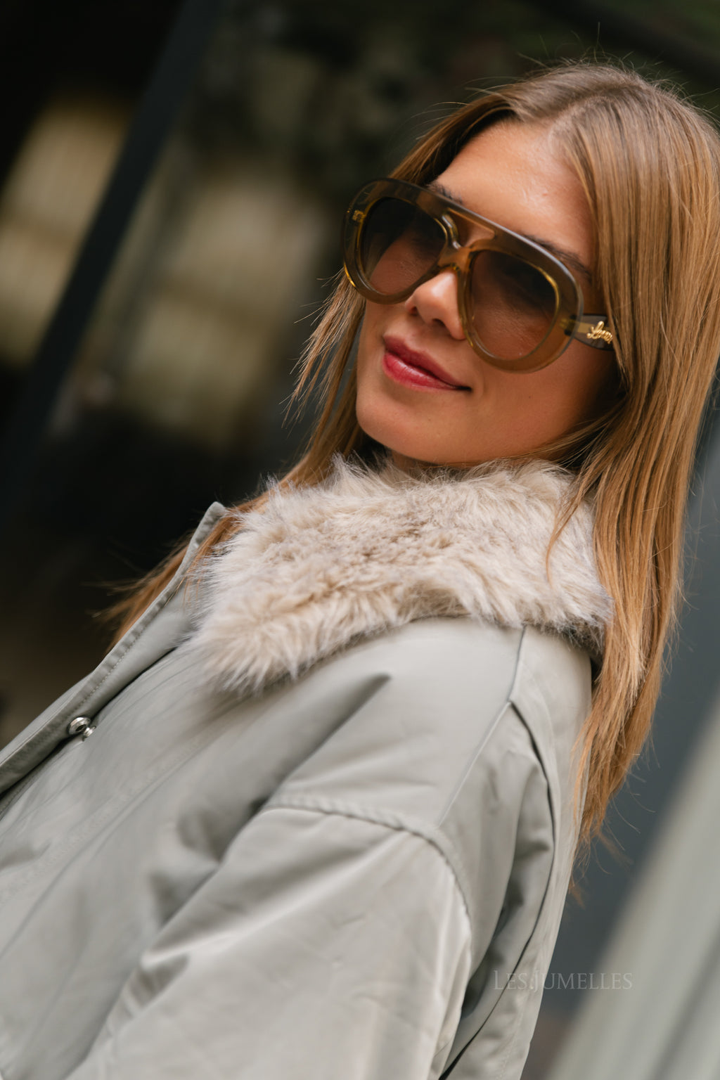 Doriana jacket shadow