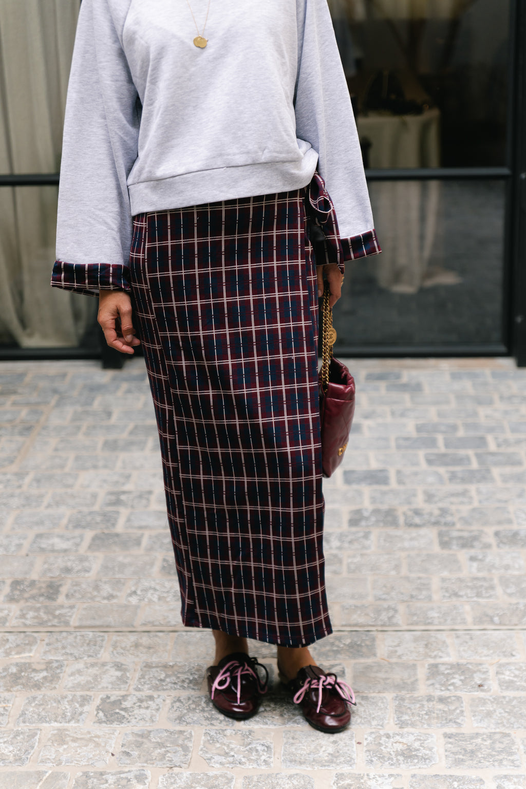 VIRelle checked long skirt navy blazer