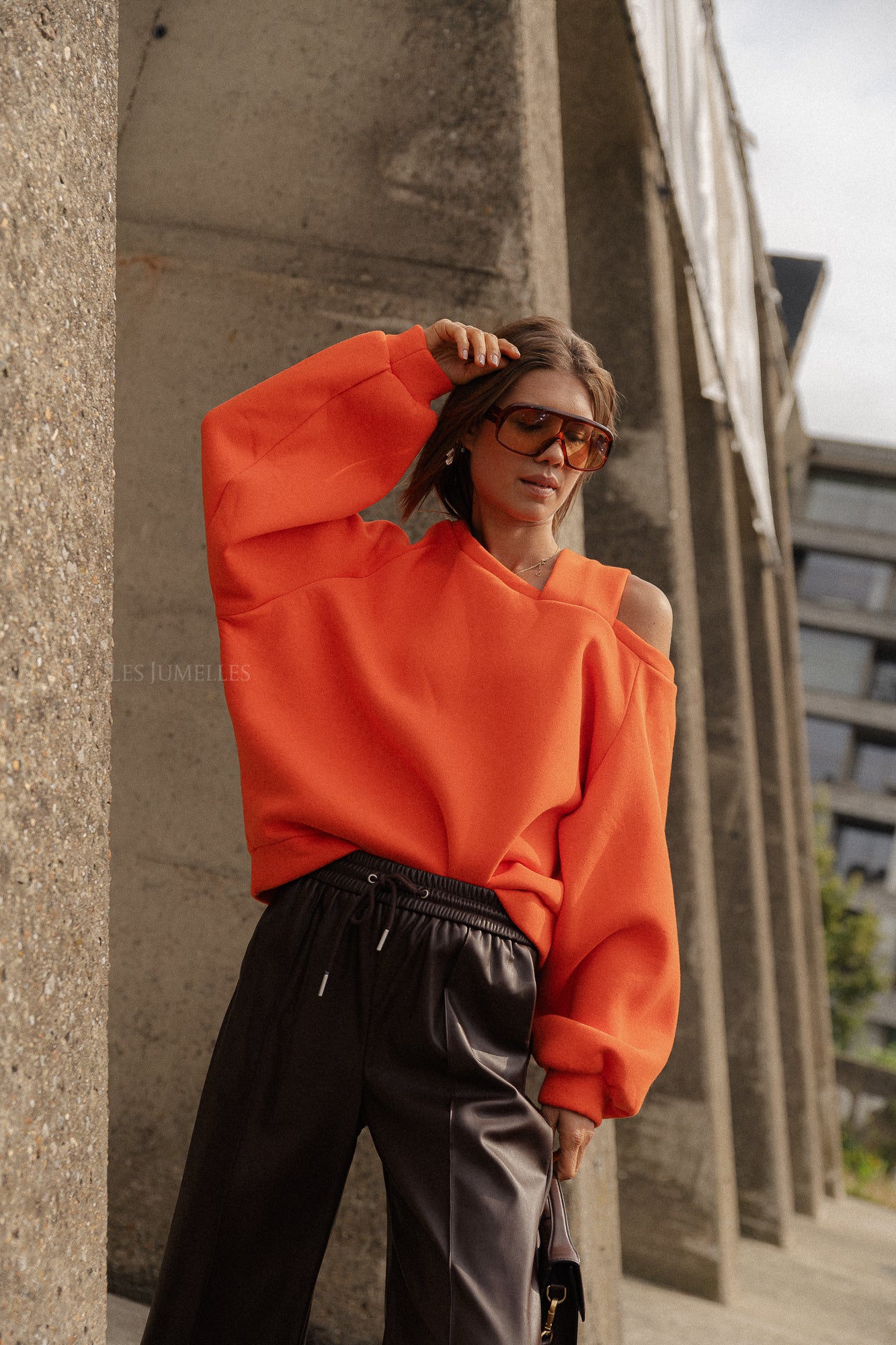 Dark orange sweater outfit best sale