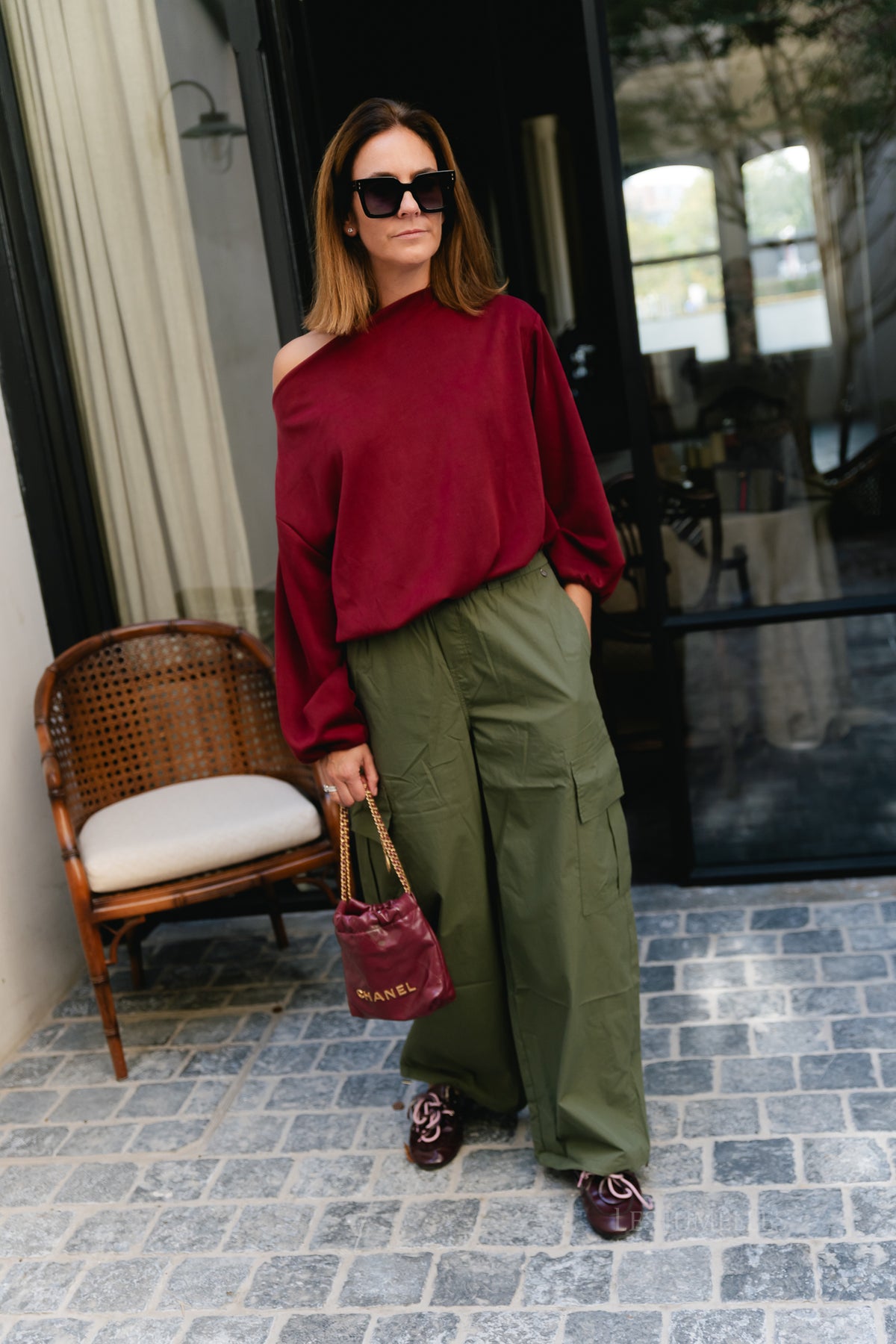 Nathalie off shoulder sweatshirt tibetan red