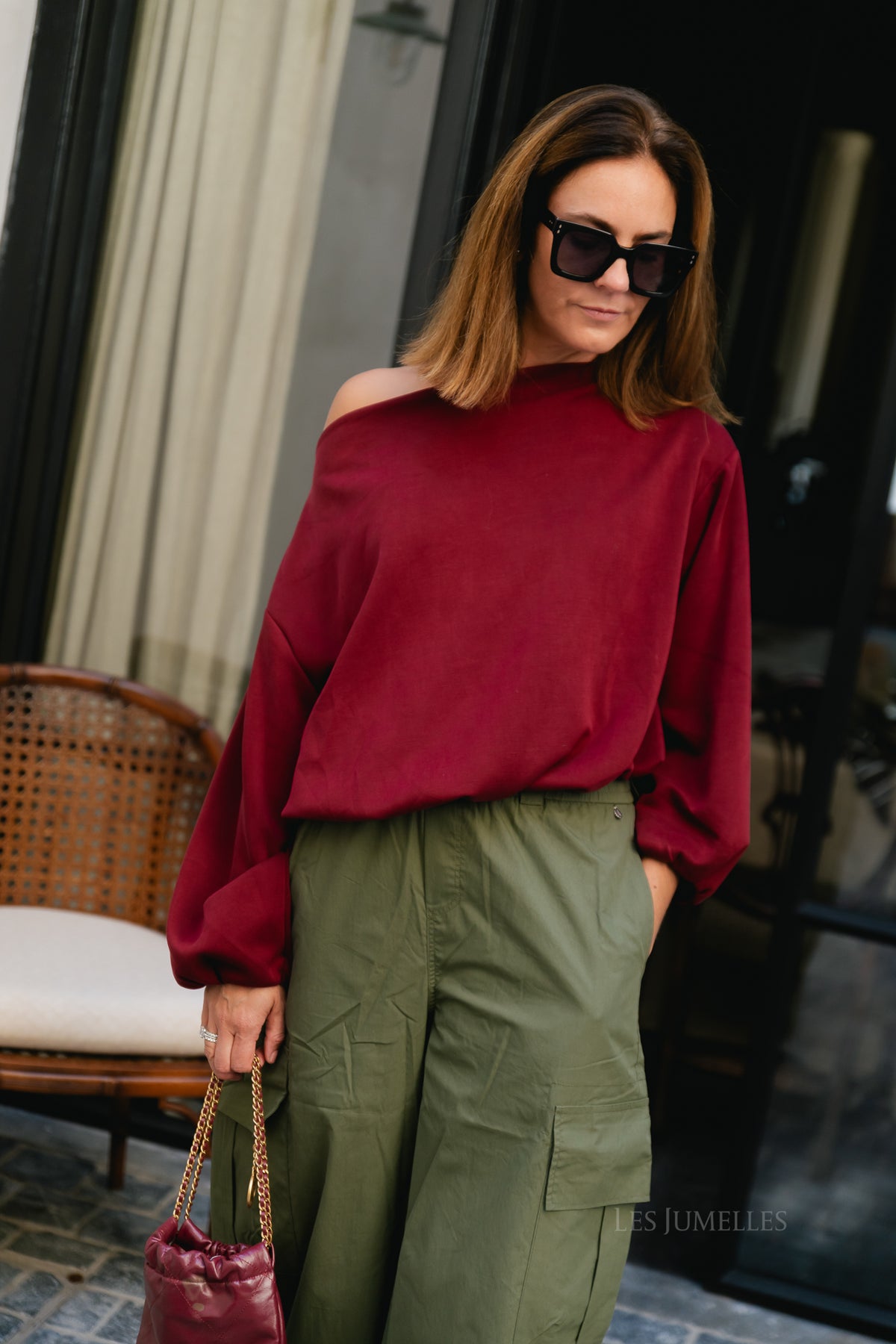 Nathalie off shoulder sweatshirt tibetan red