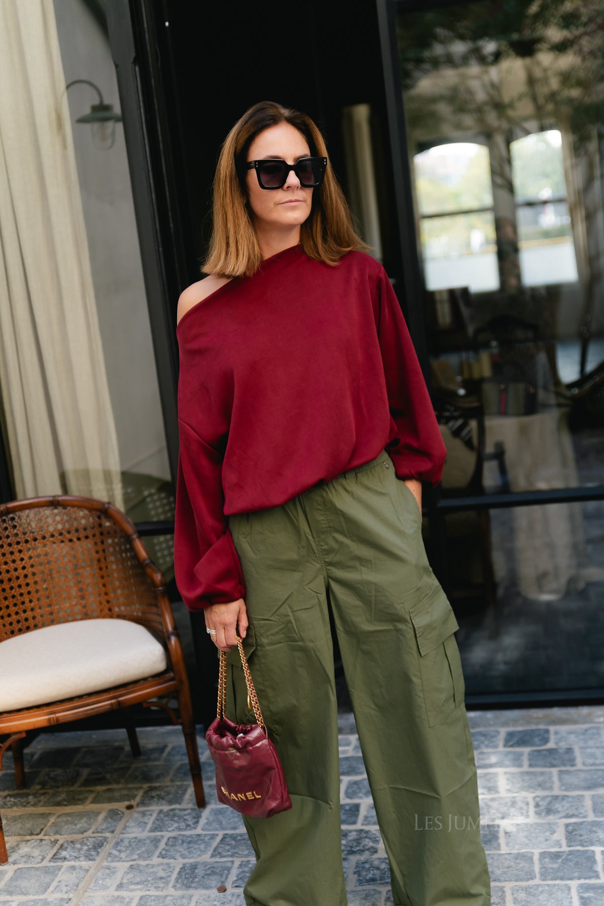 Nathalie off shoulder sweatshirt tibetan red