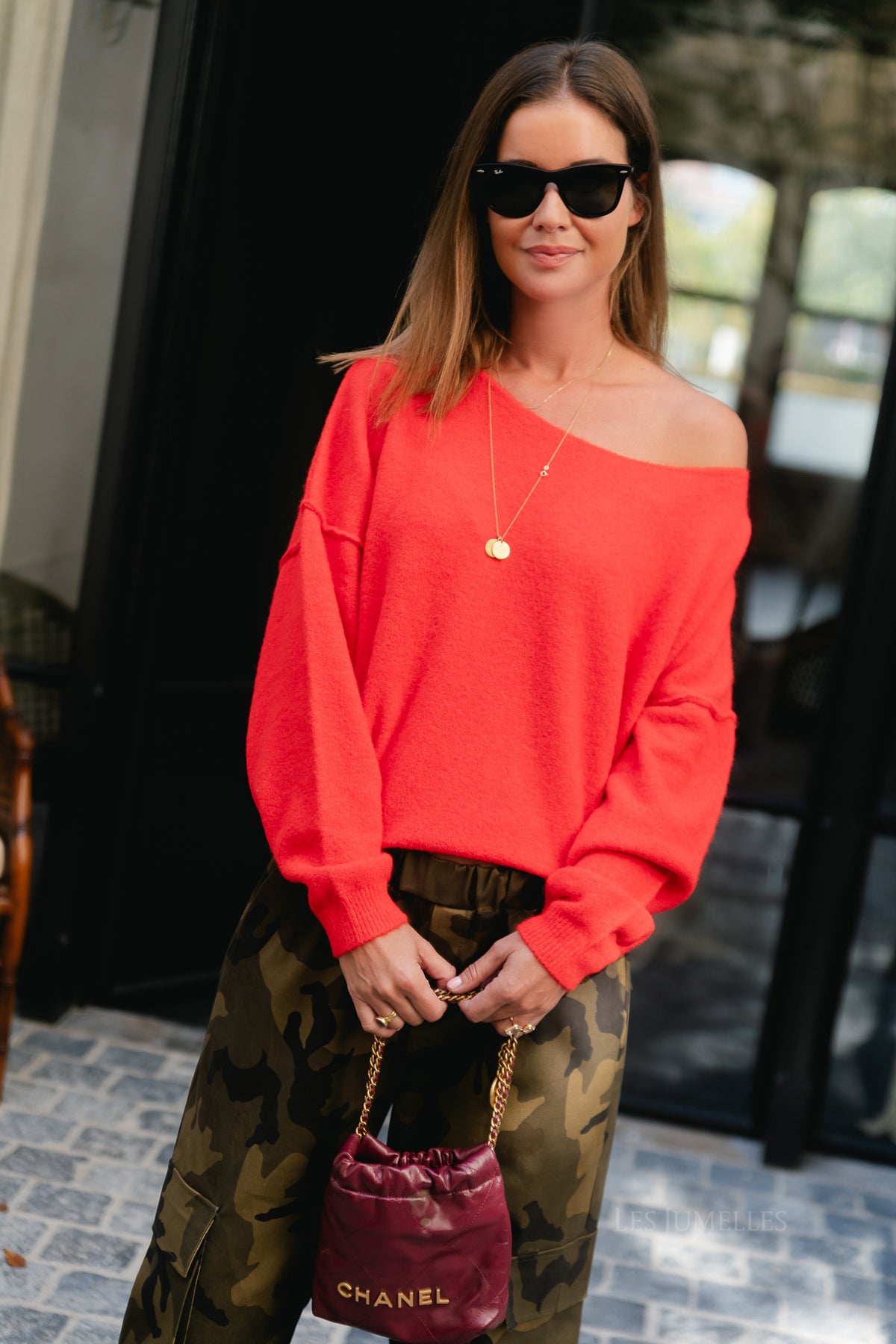 Nova off shoulder sweater red