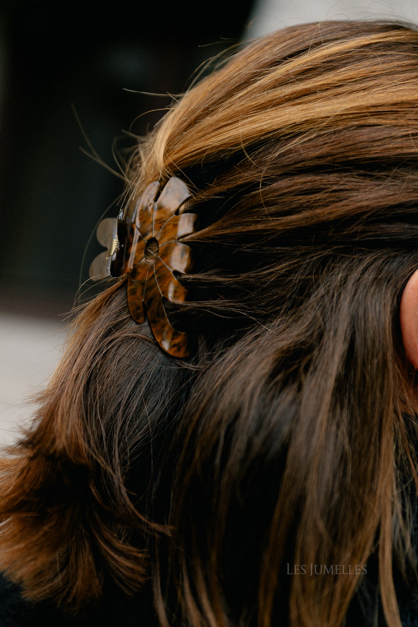 Marbie magnolia hair claw brown tortoise