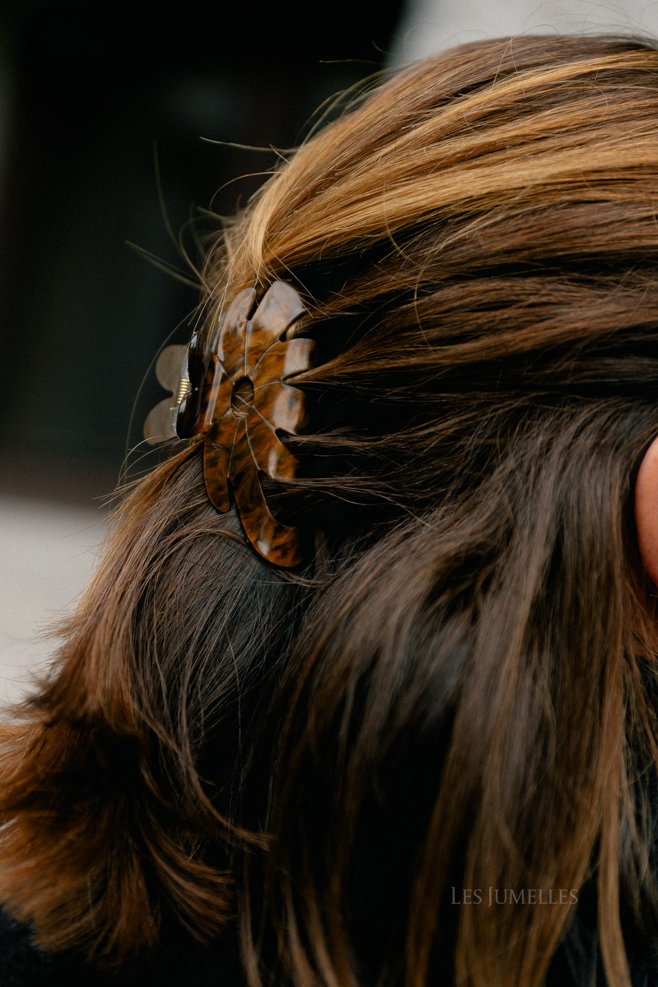 Marbie magnolia hair claw brown tortoise